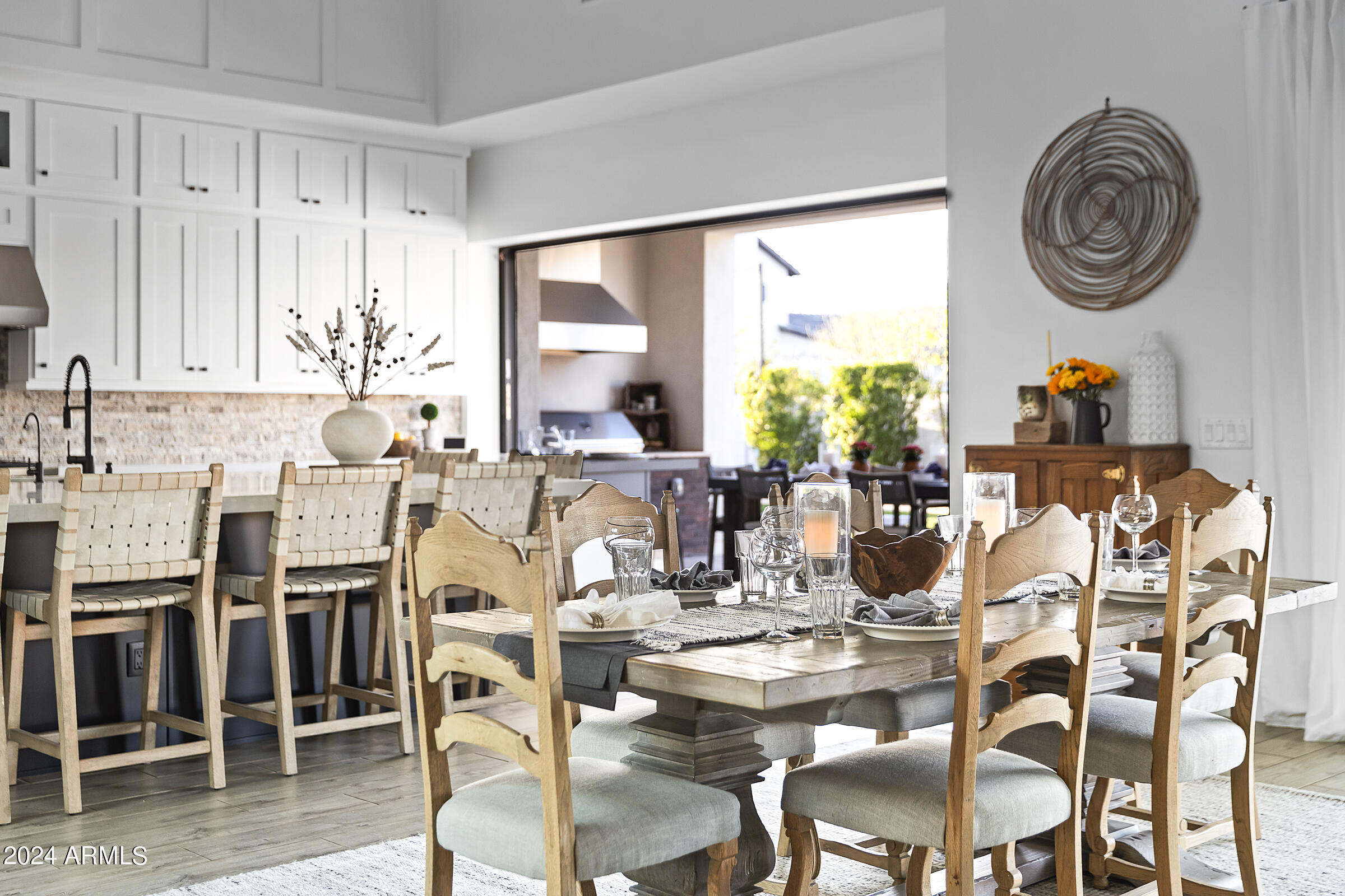 2668 E KINGBIRD Court