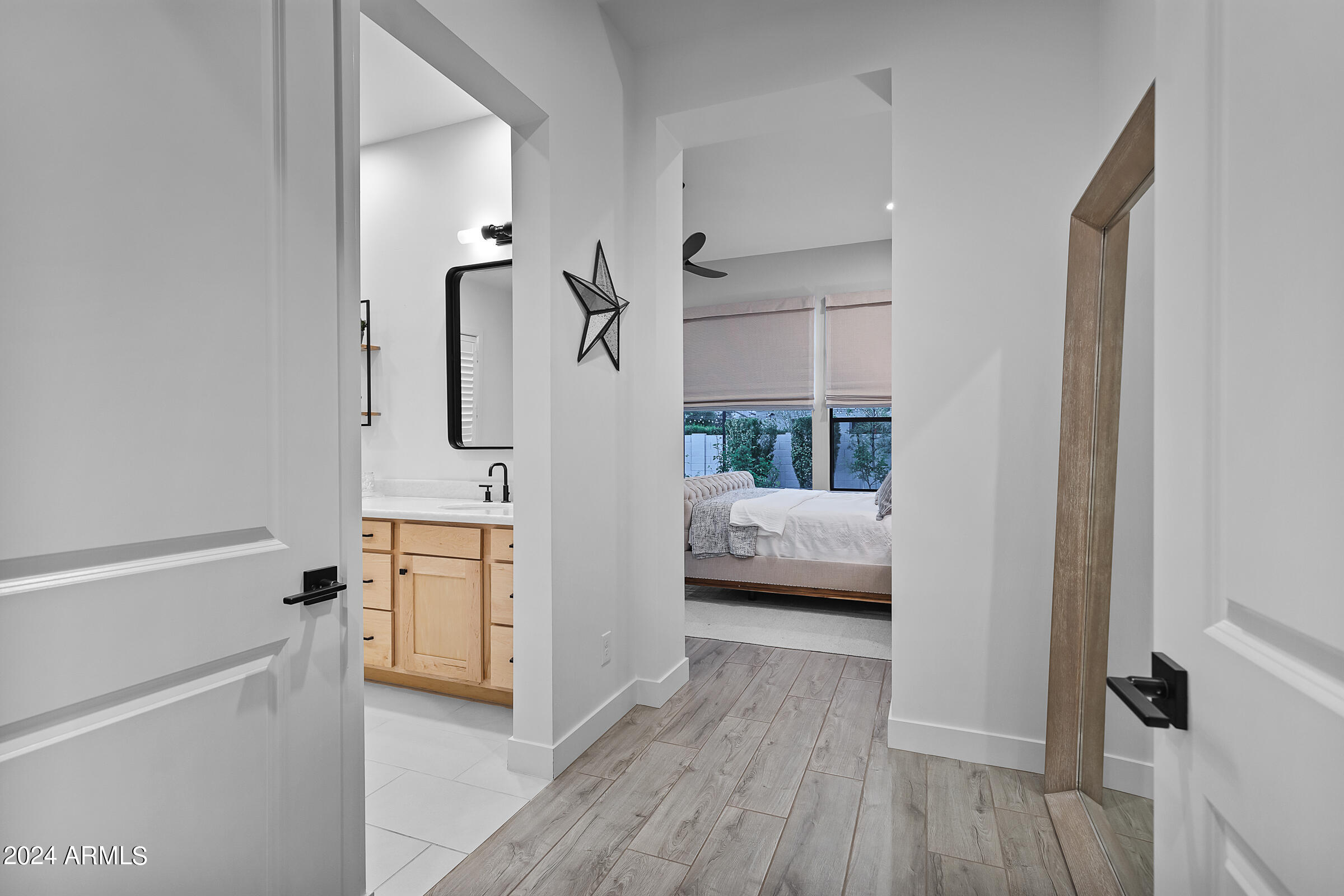 2668 E KINGBIRD Court