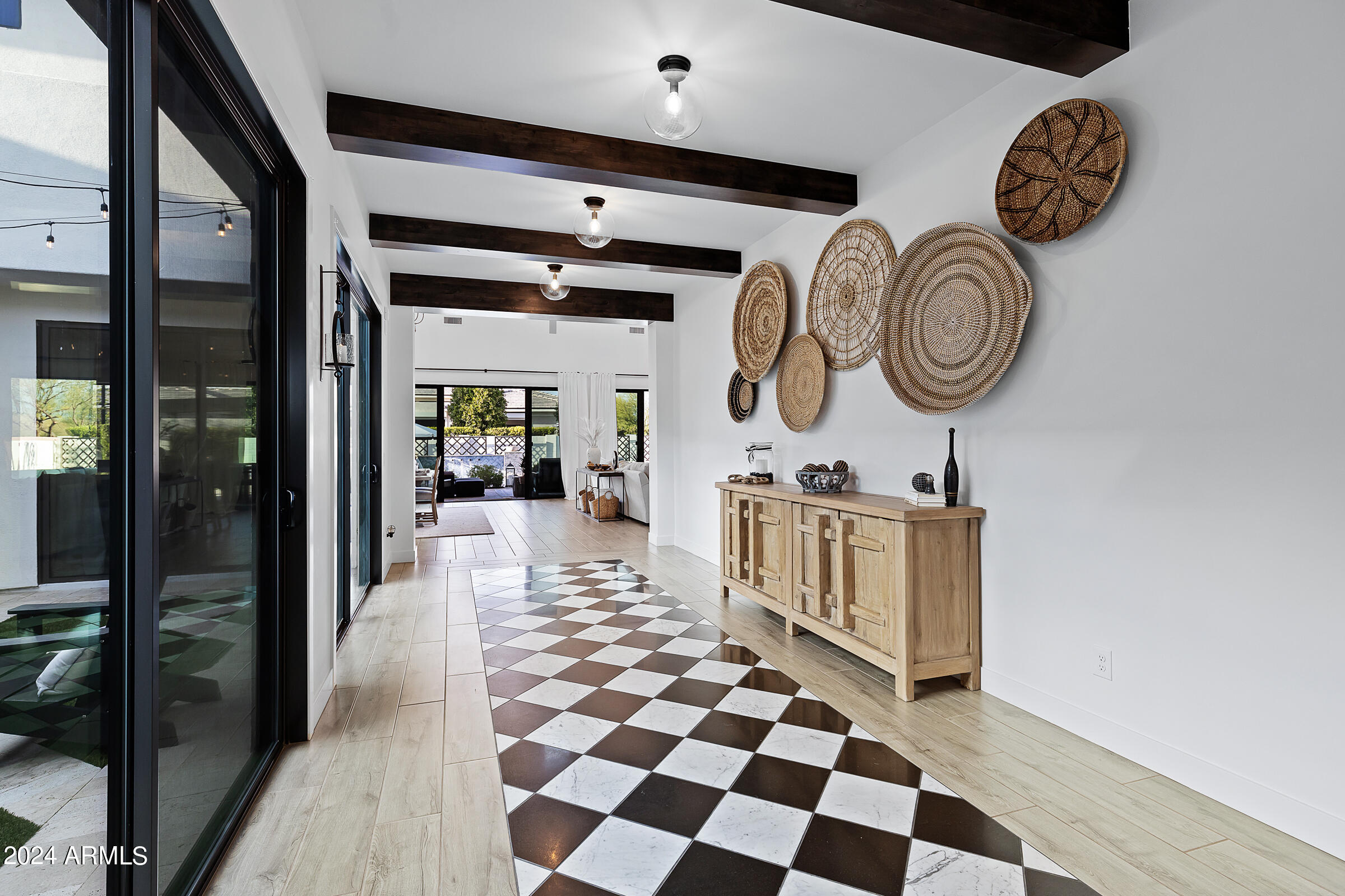 2668 E KINGBIRD Court