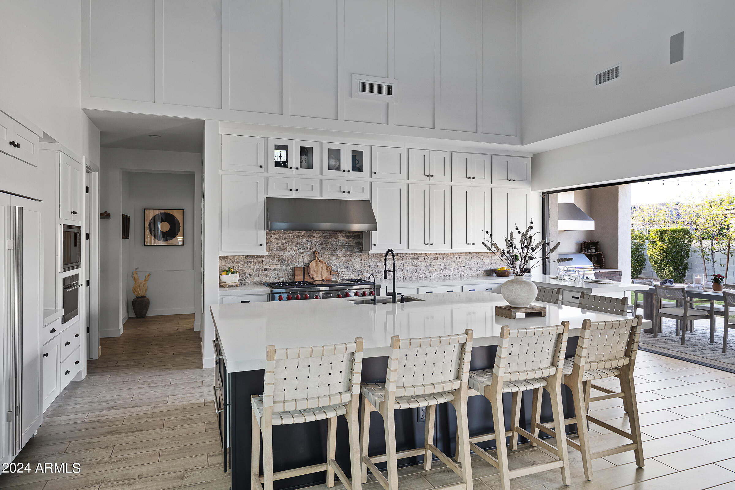 2668 E KINGBIRD Court