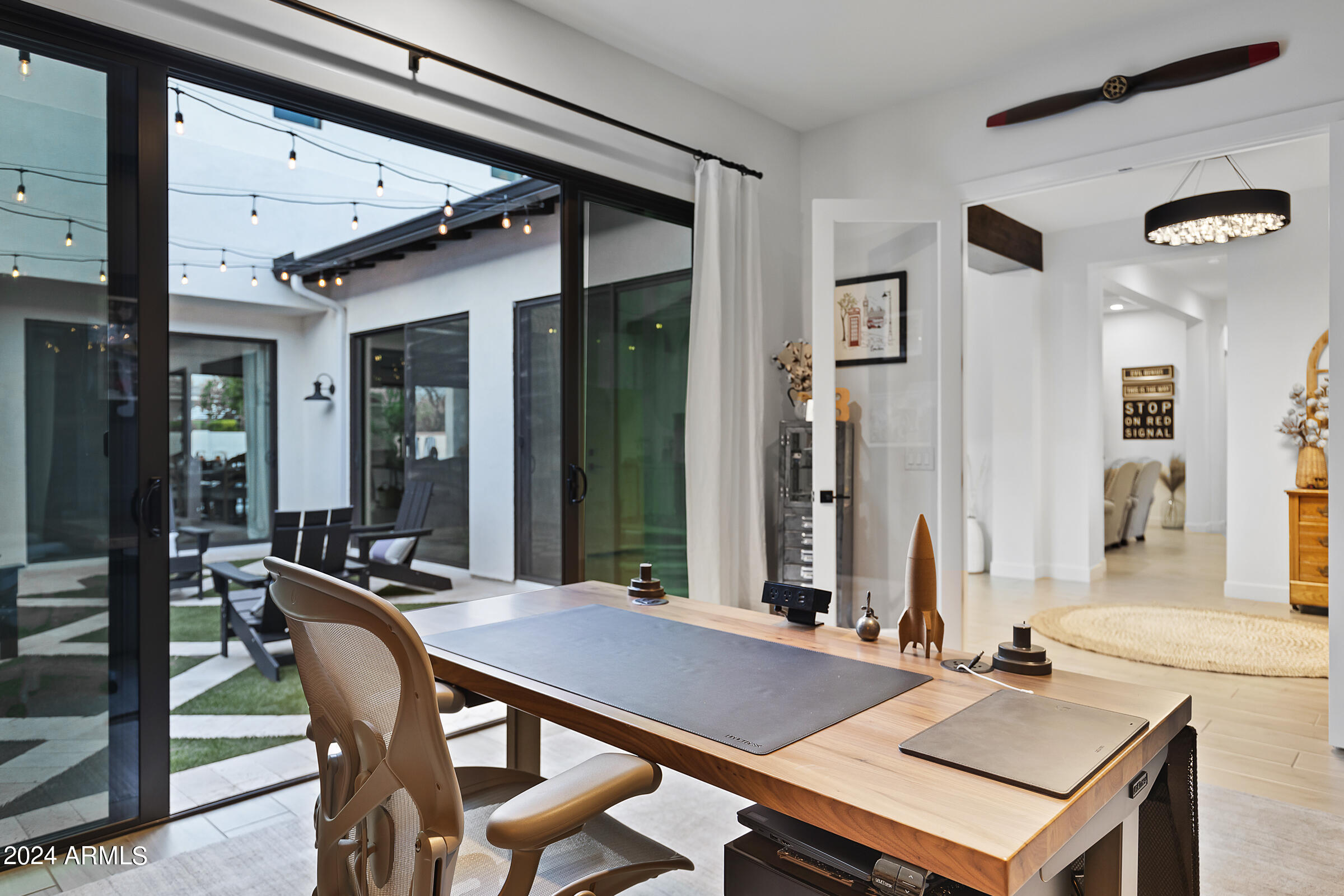 2668 E KINGBIRD Court