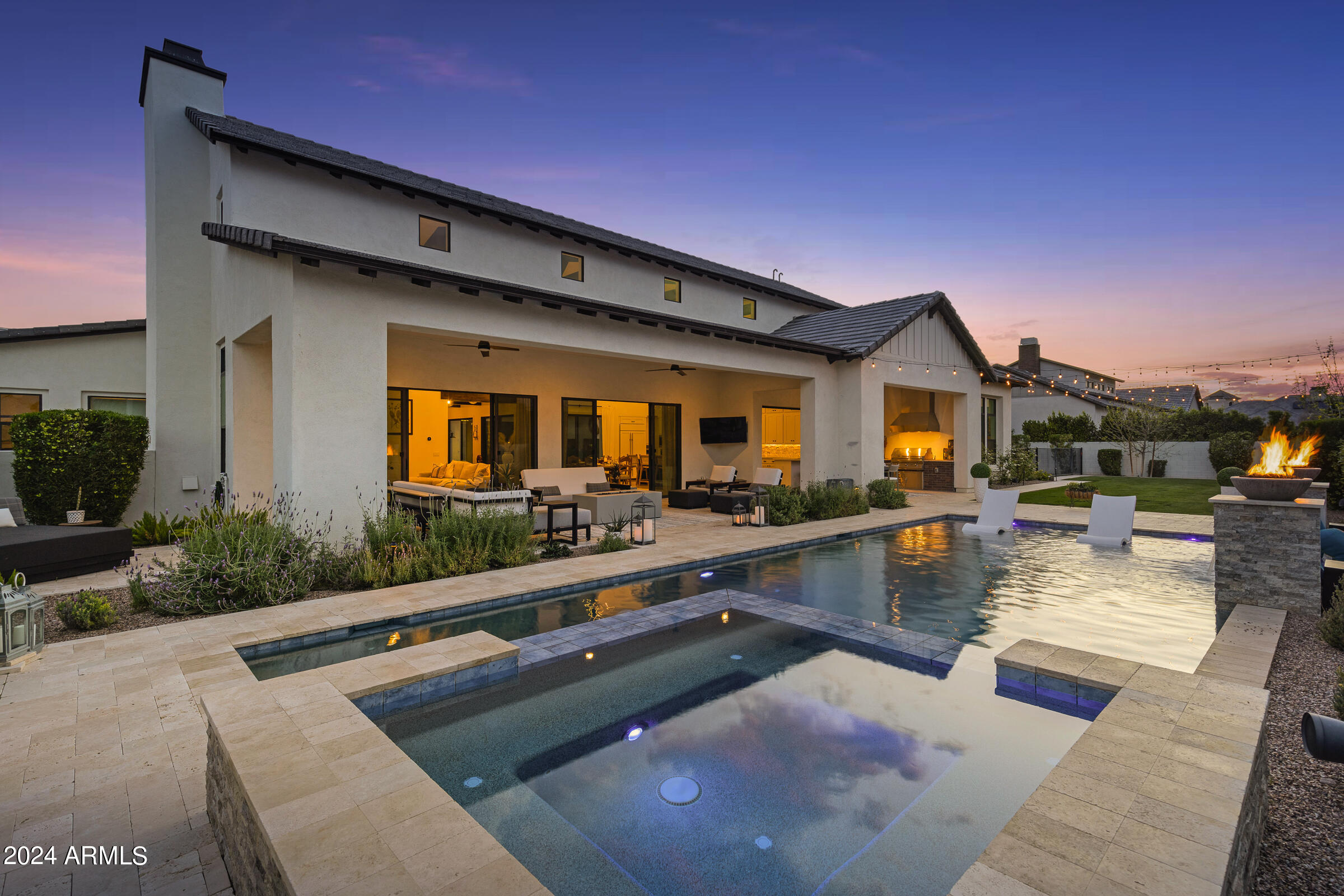 2668 E KINGBIRD Court