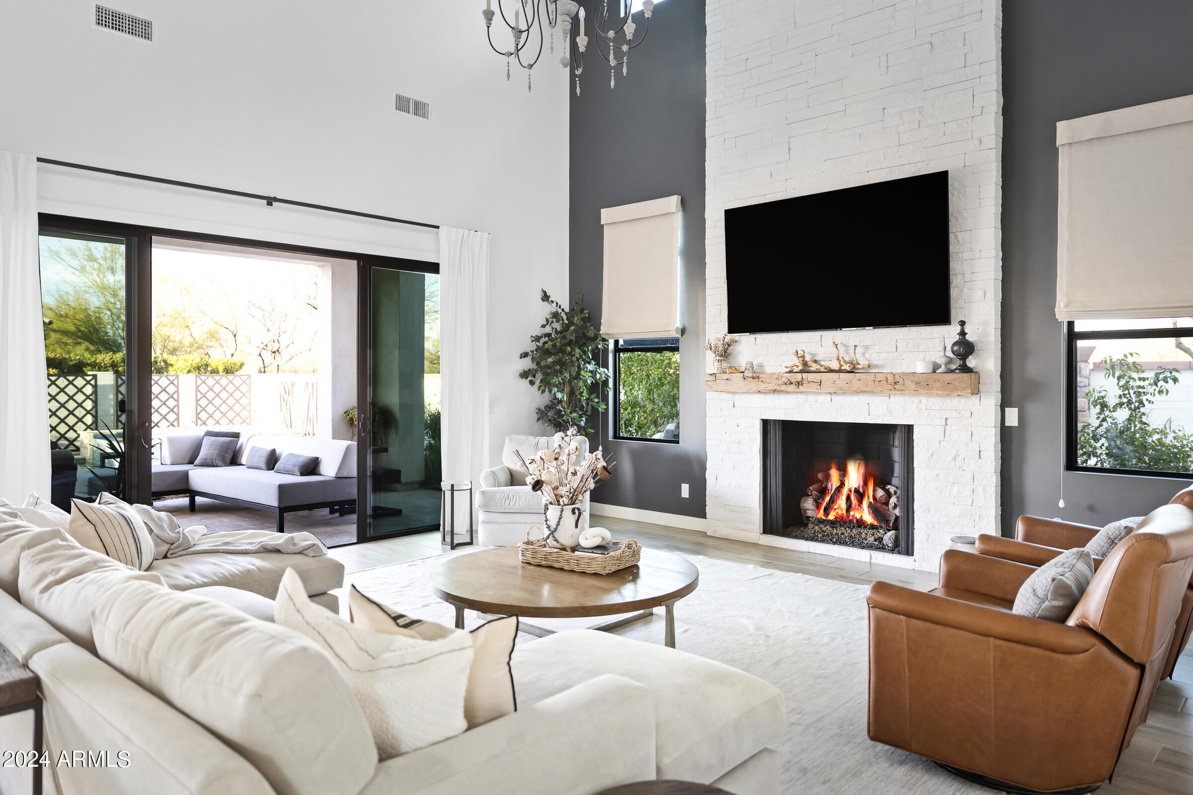 2668 E KINGBIRD Court