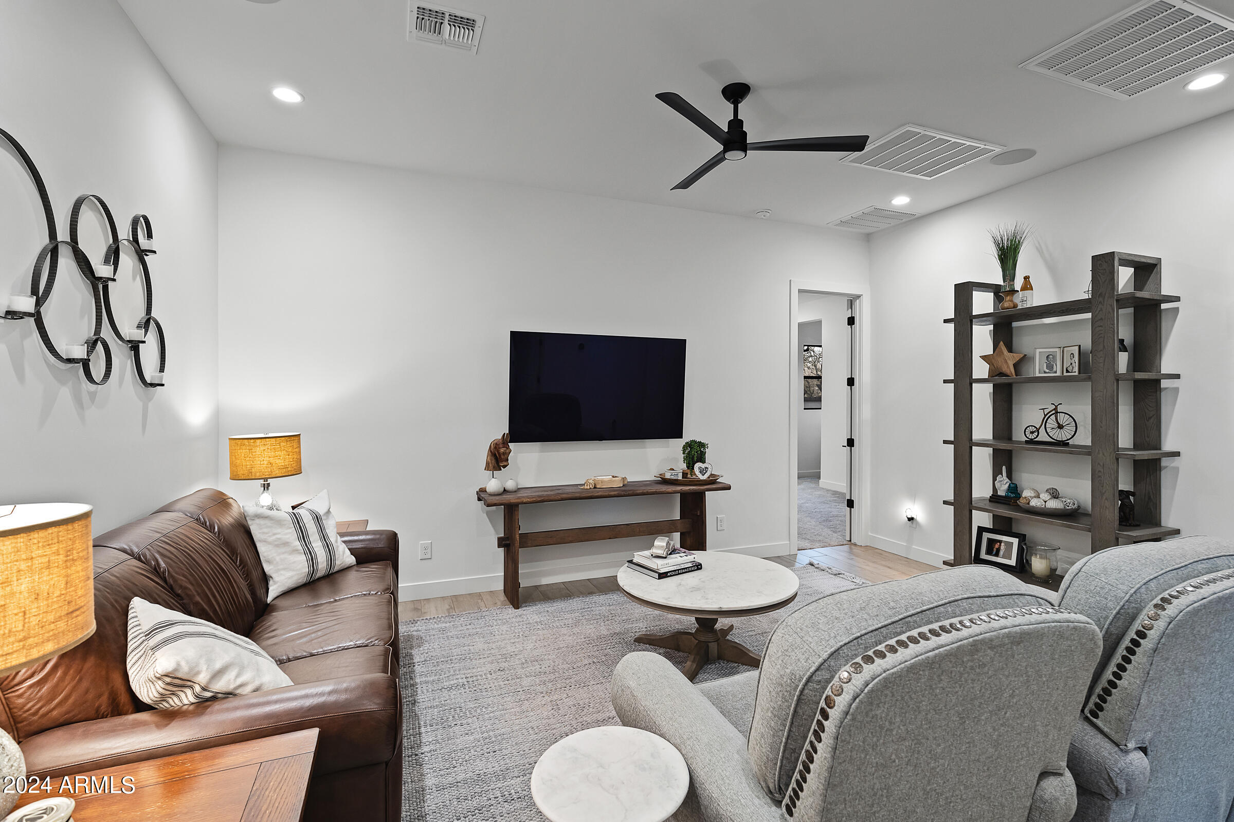 2668 E KINGBIRD Court