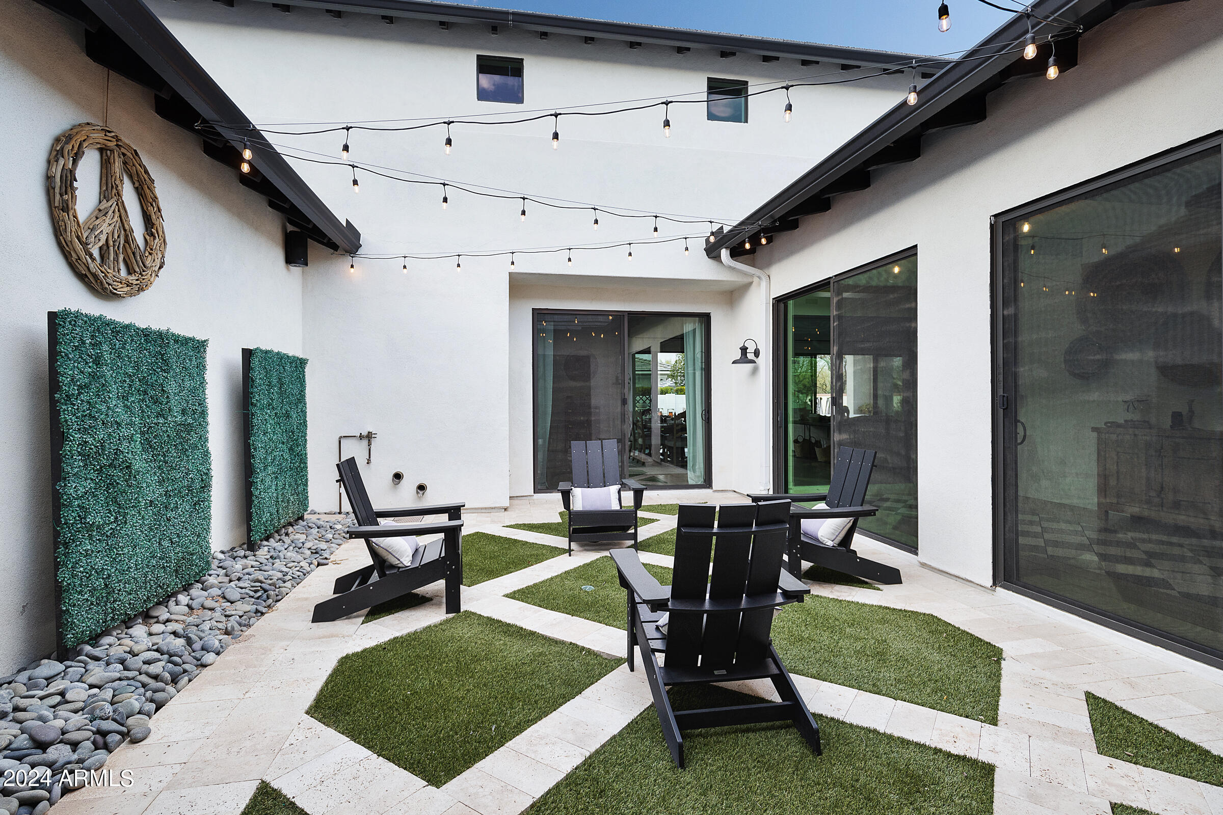 2668 E KINGBIRD Court