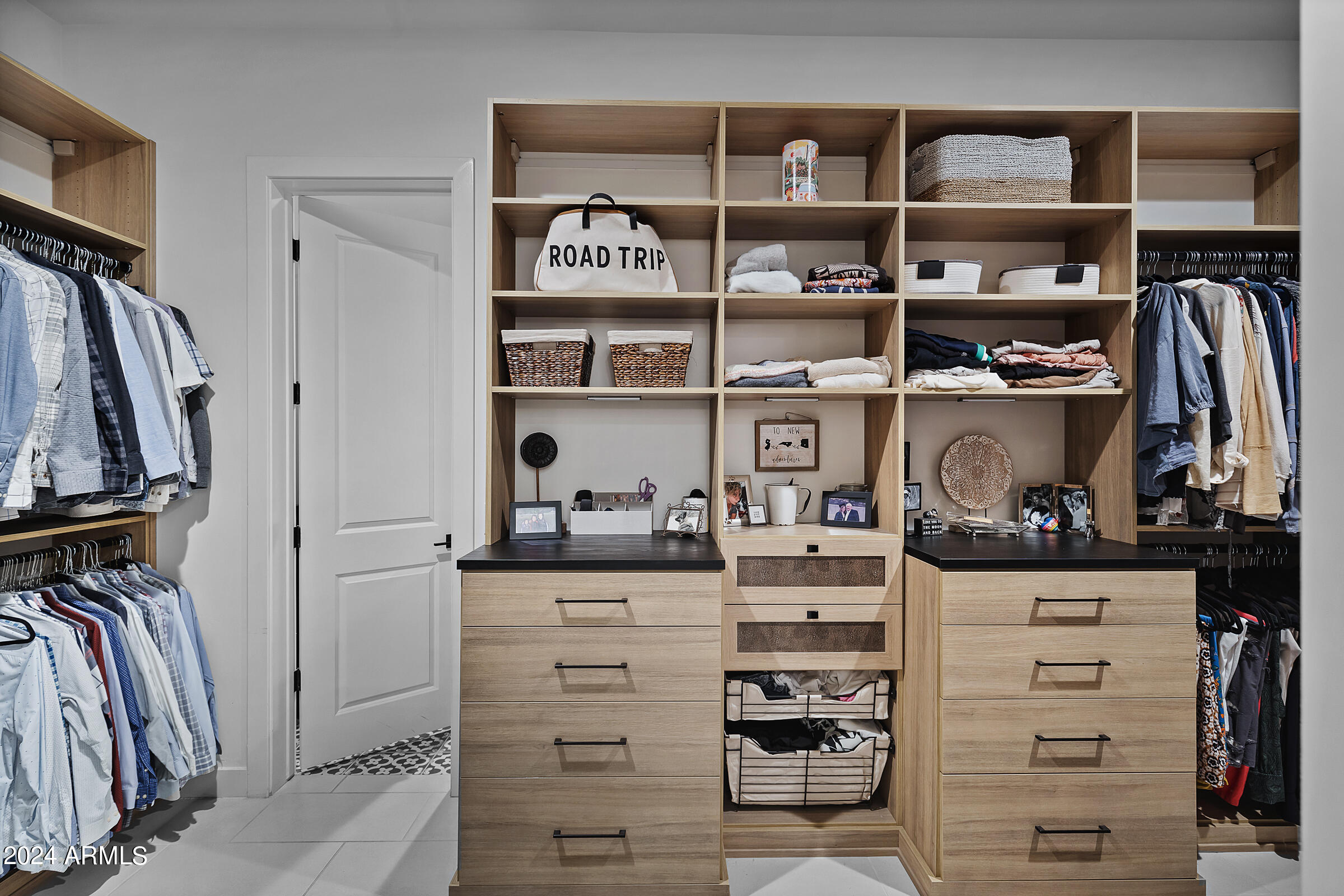 2668 E KINGBIRD Court