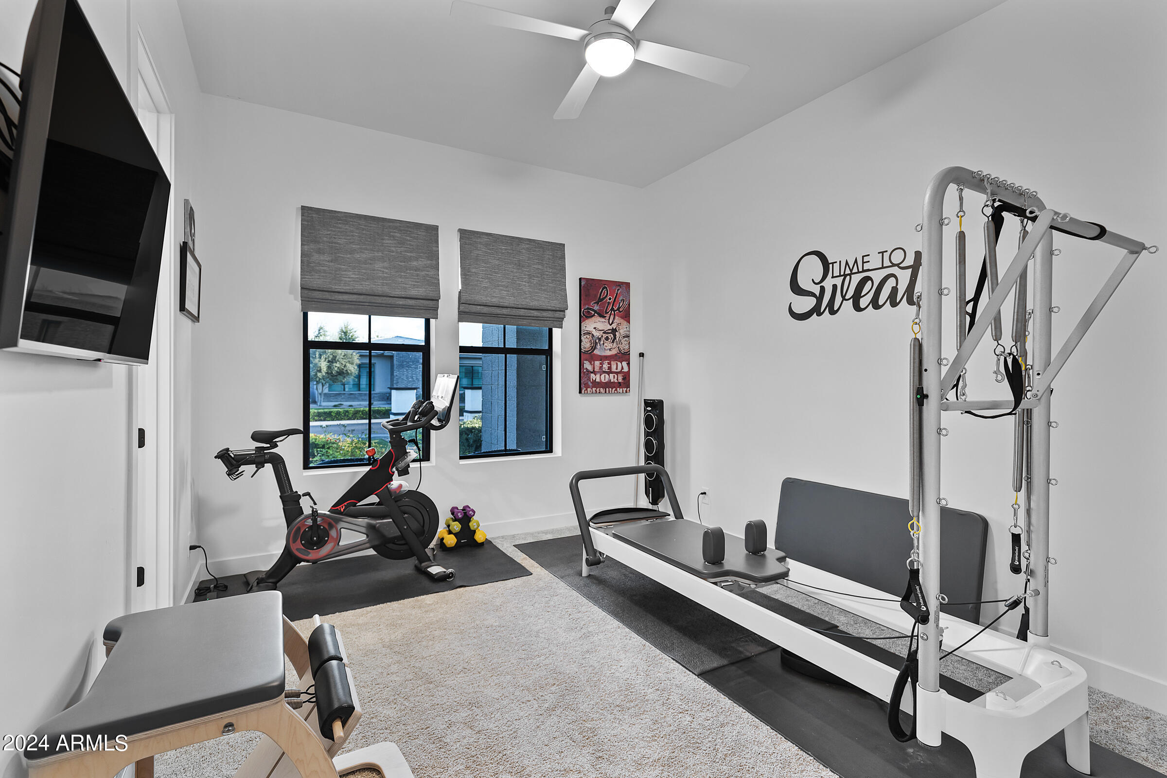 2668 E KINGBIRD Court