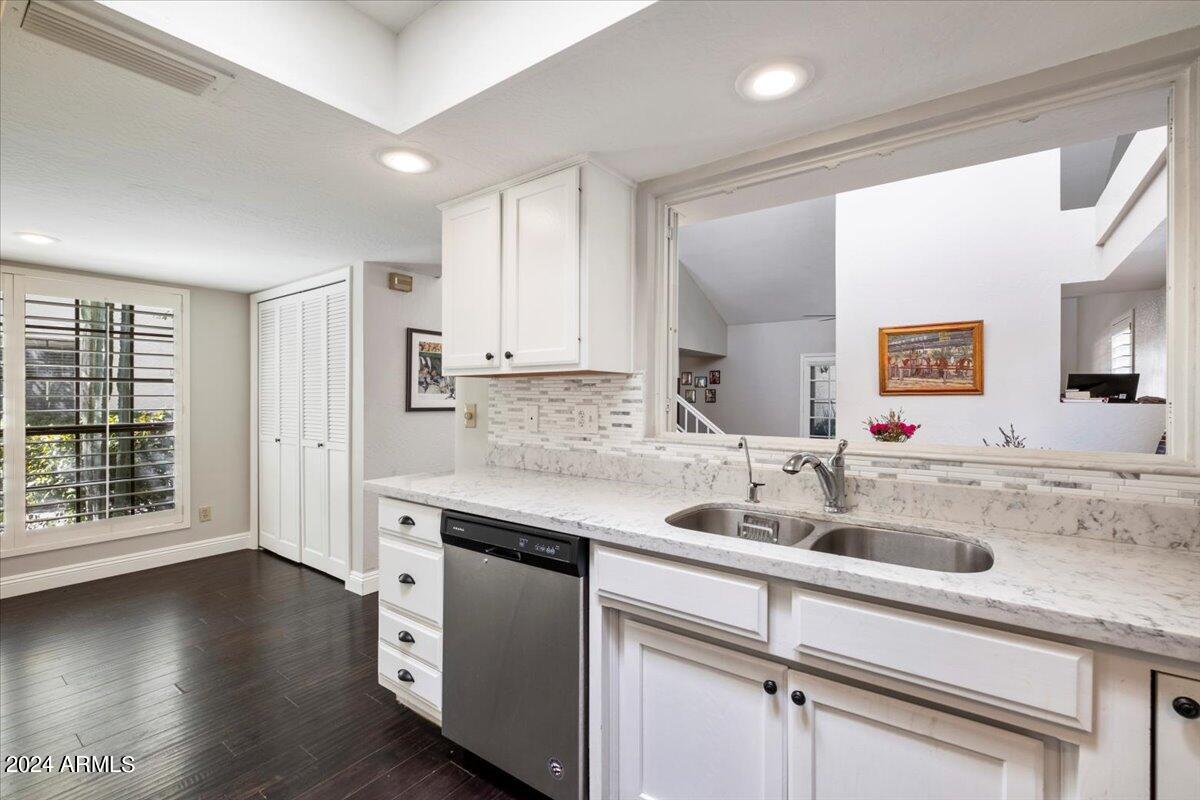 7800 E LINCOLN Drive # 1074