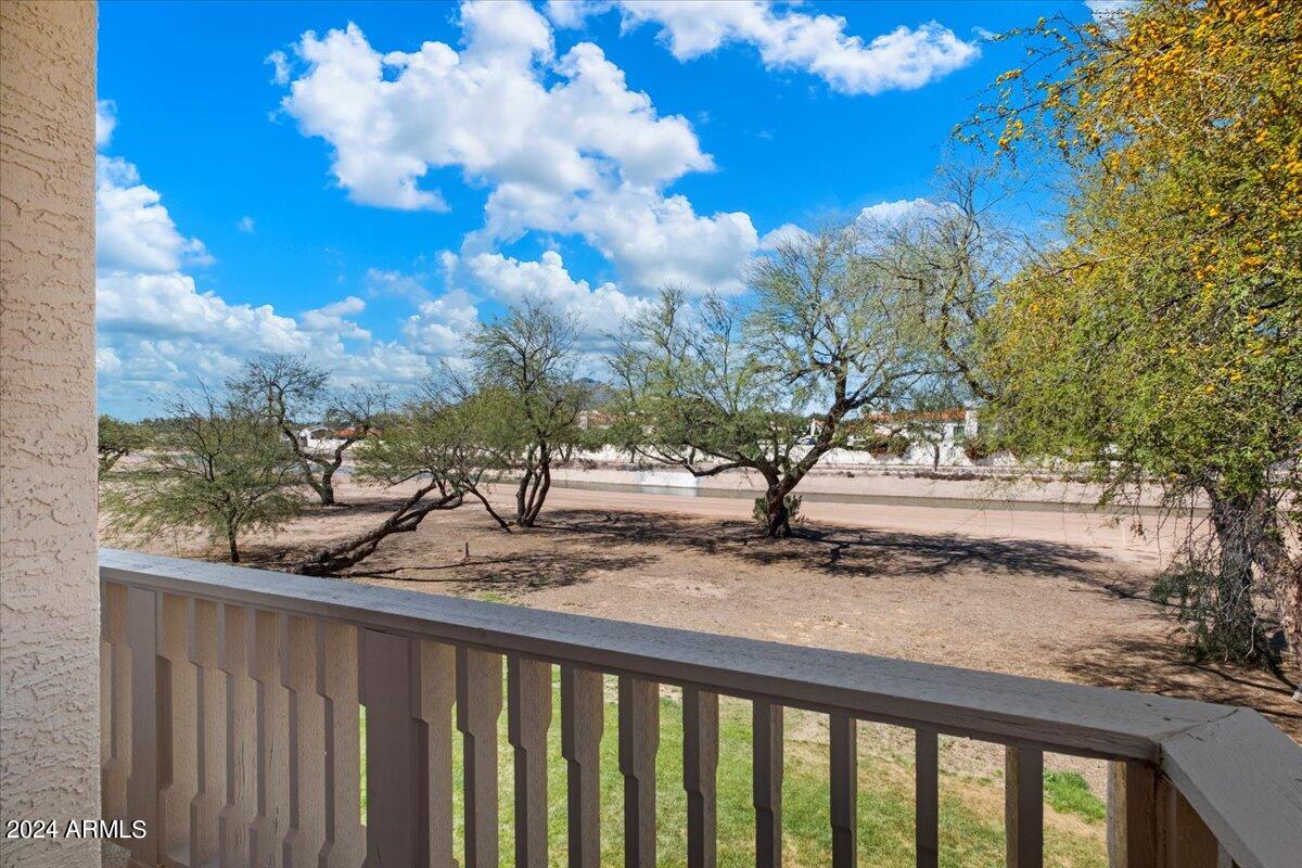 7800 E LINCOLN Drive # 1074