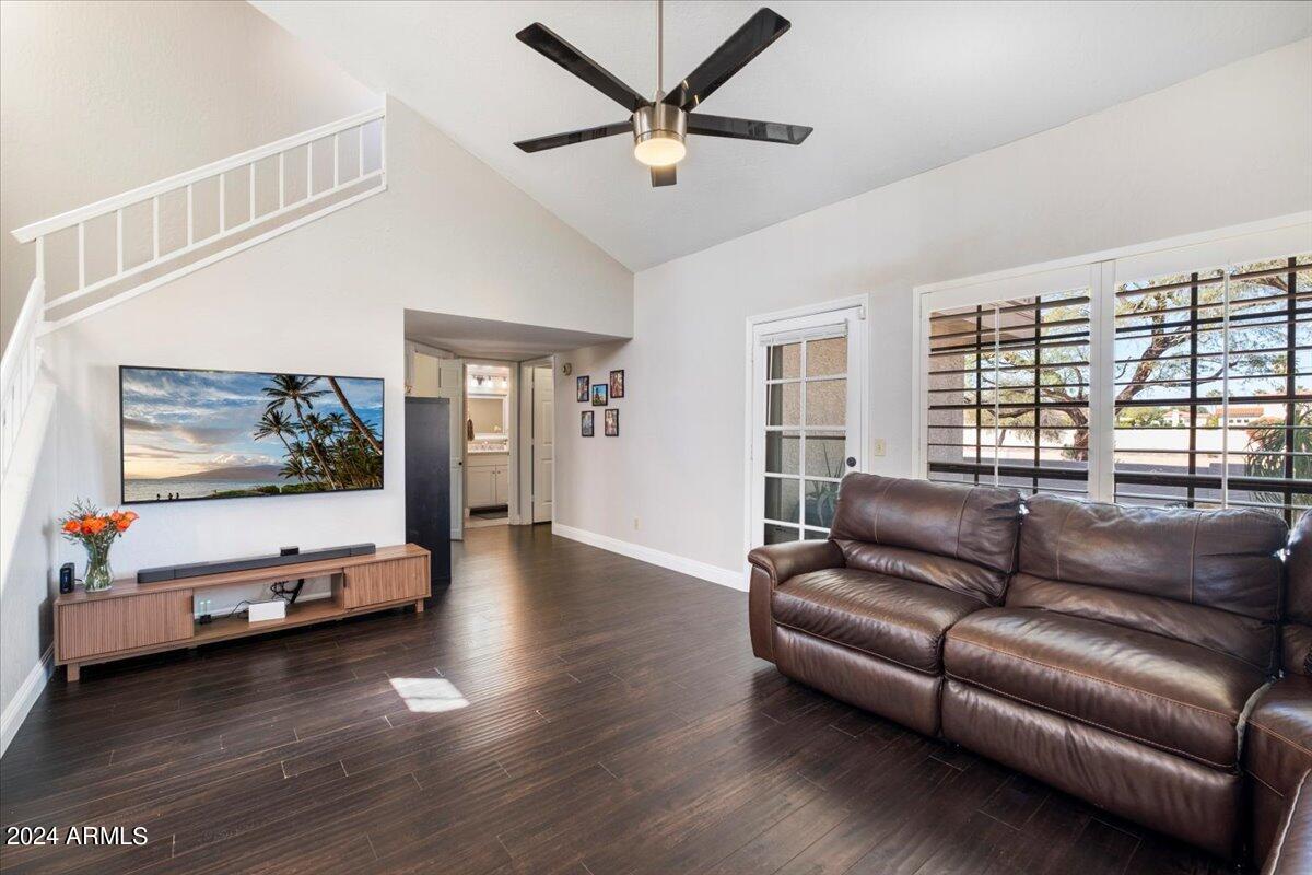 7800 E LINCOLN Drive # 1074