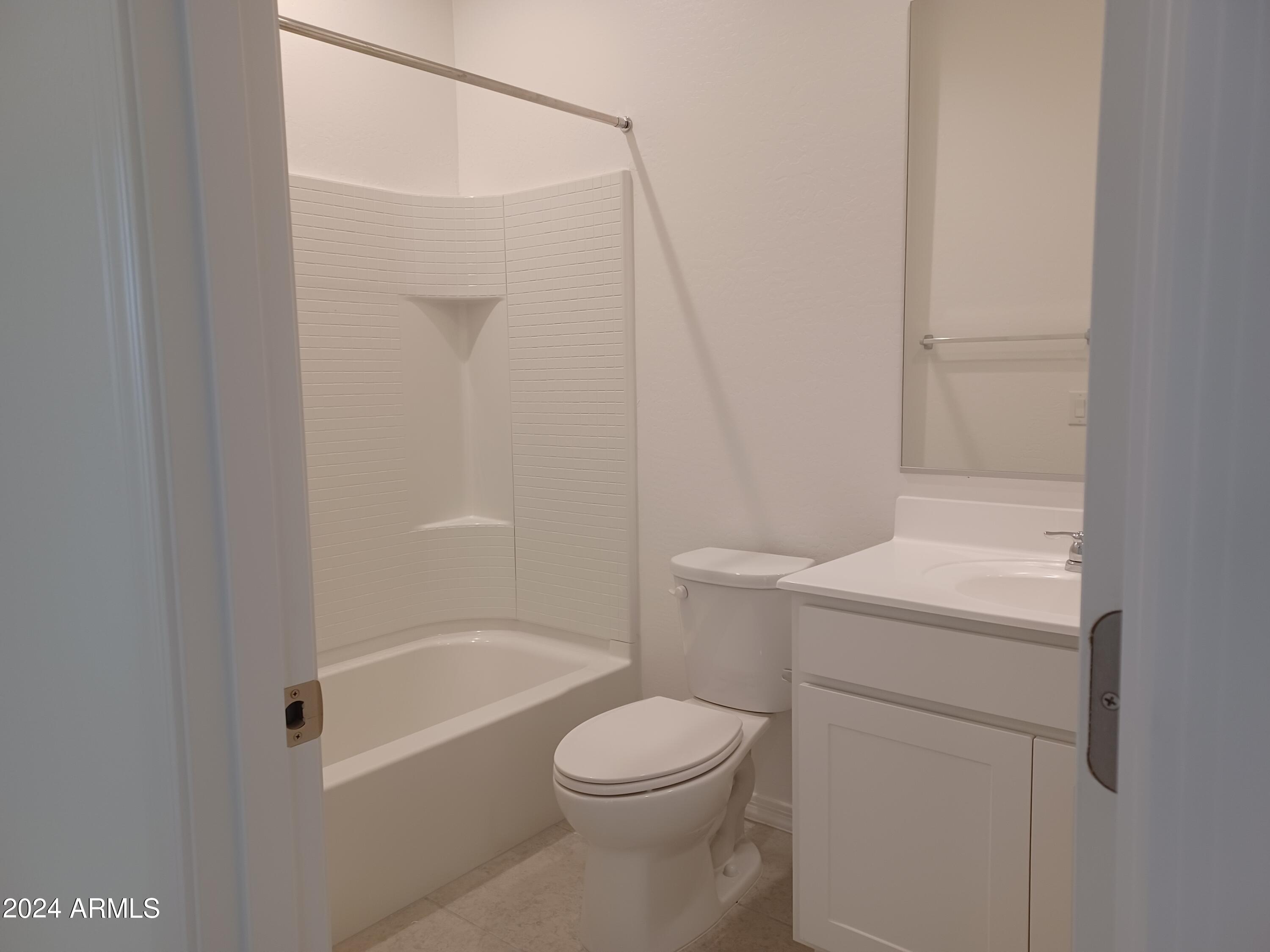 36341 W SAN CLEMENTE Avenue