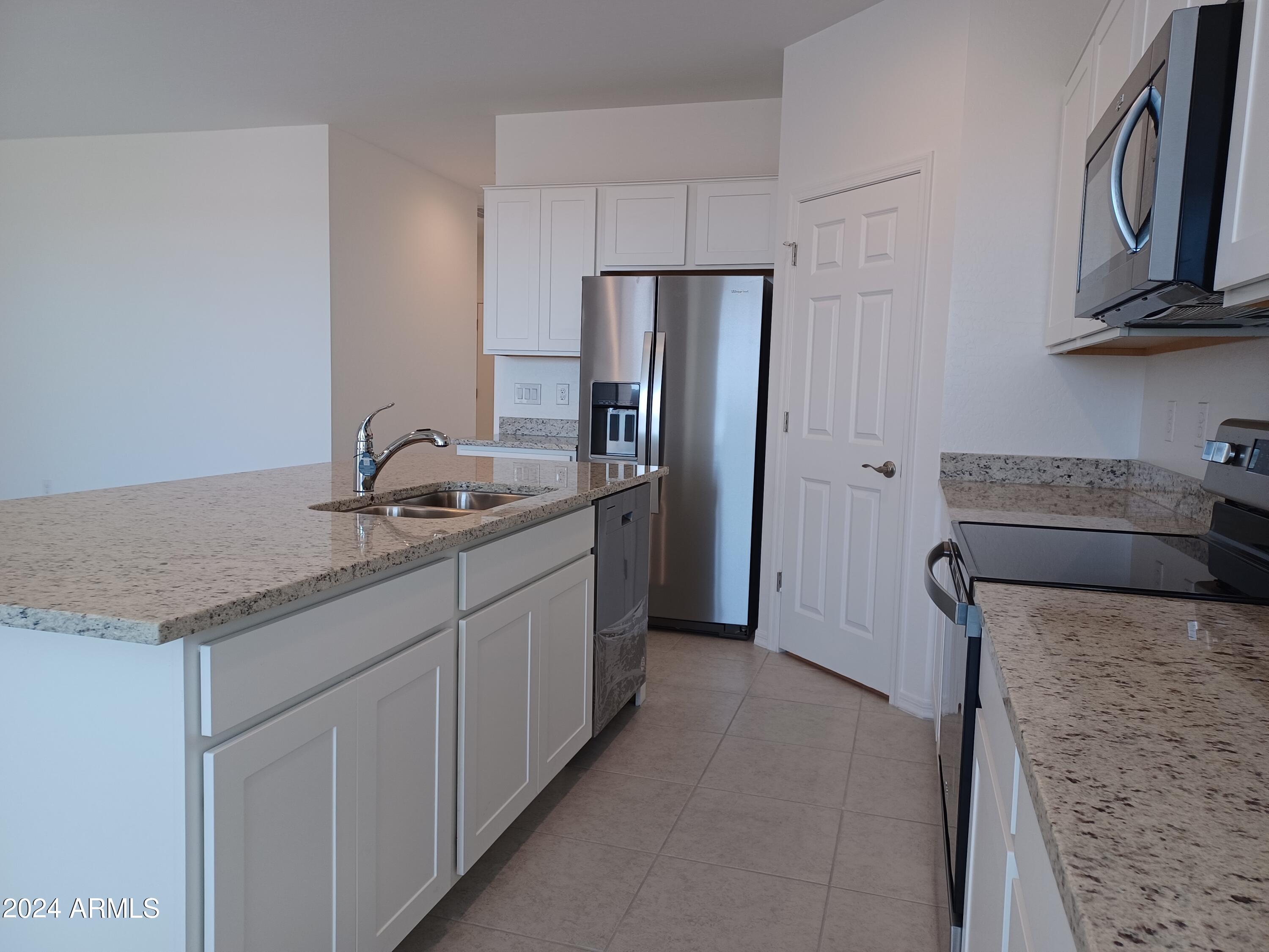 36341 W SAN CLEMENTE Avenue