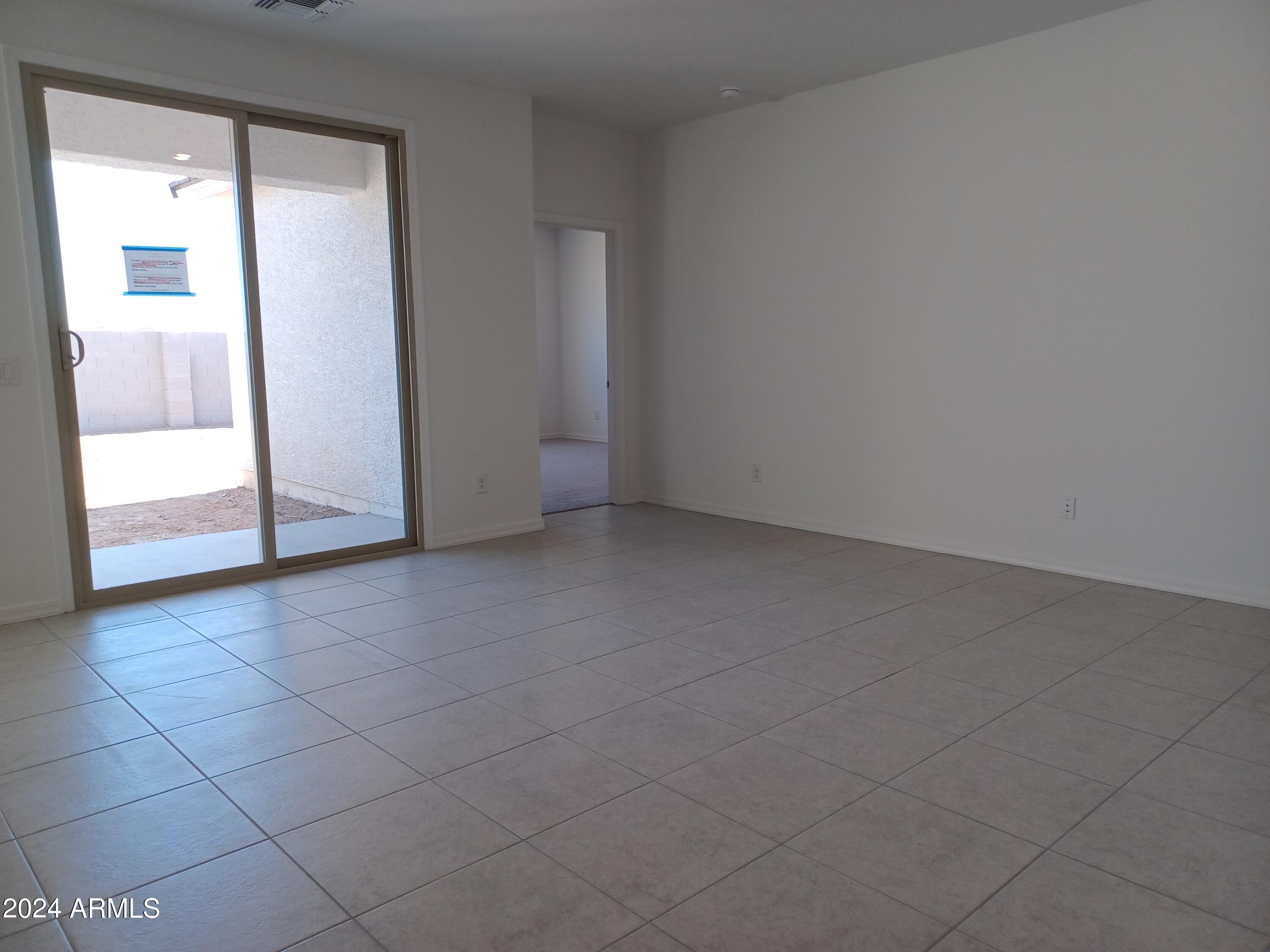 36341 W SAN CLEMENTE Avenue