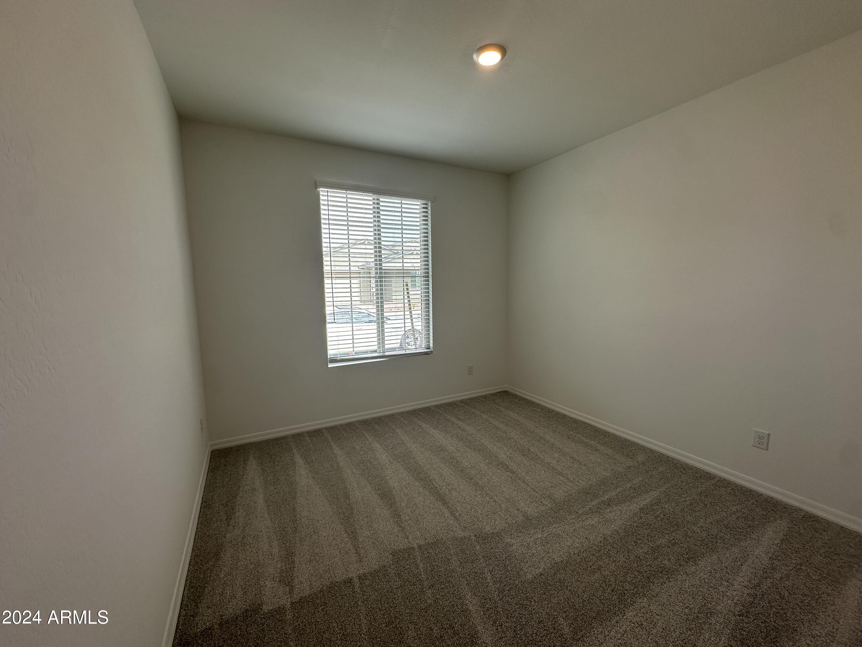 9431 E SECTOR Drive