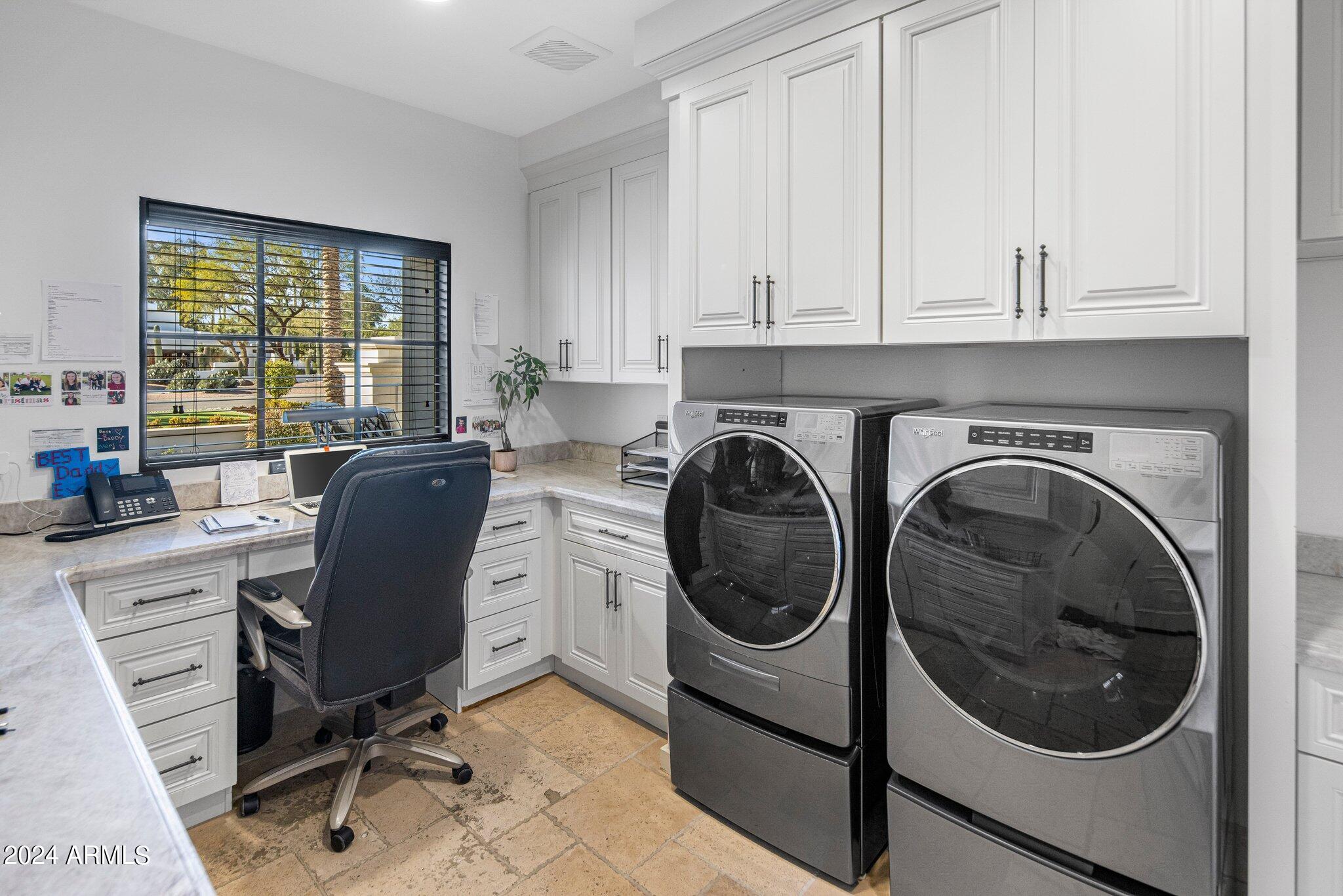 8843 N 63RD Place