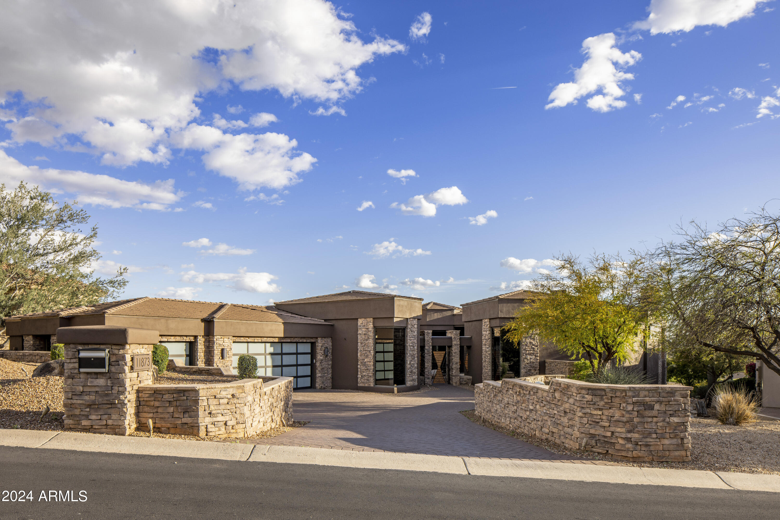 11873 E LARKSPUR Drive