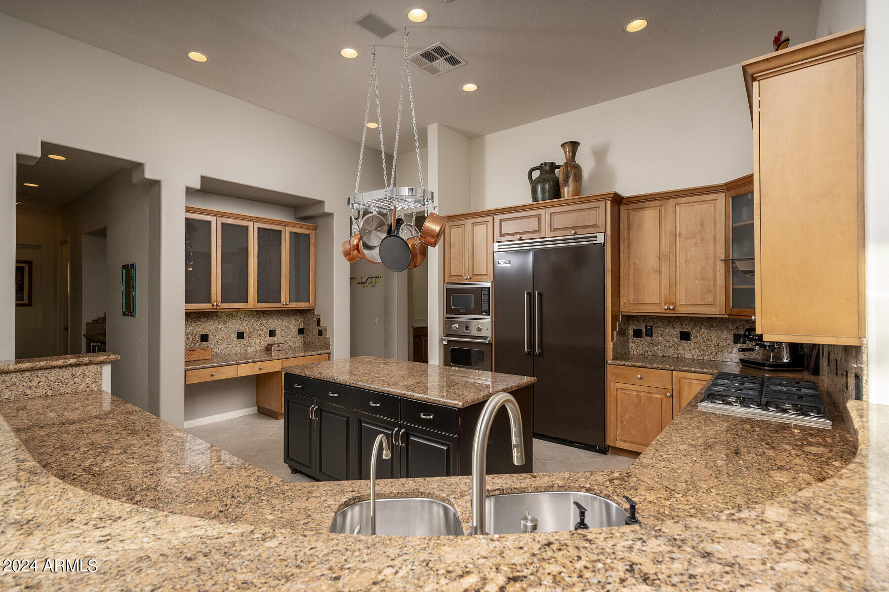 9741 E PEAK VIEW Road