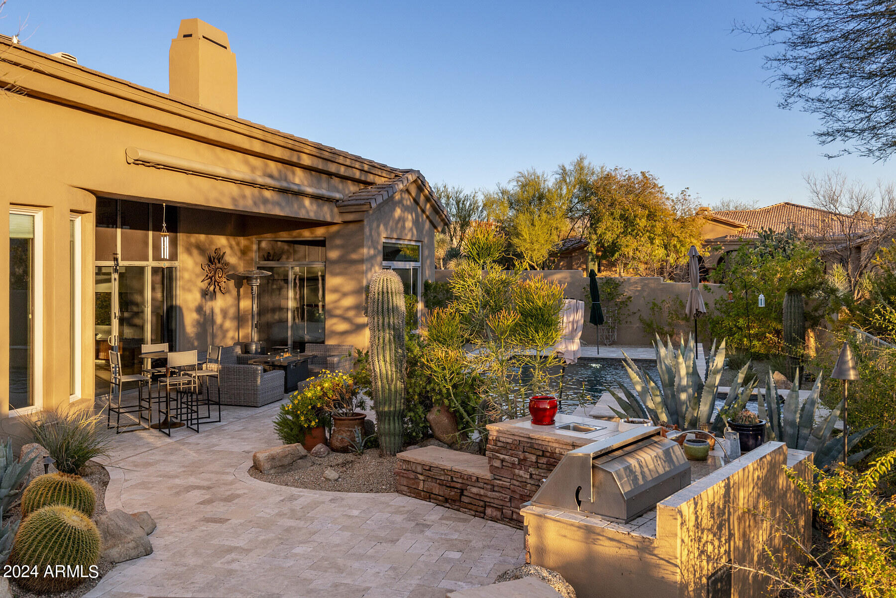 9741 E PEAK VIEW Road