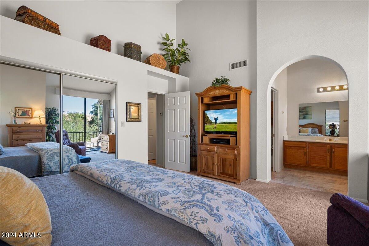 9705 E MOUNTAIN VIEW Road # 1084