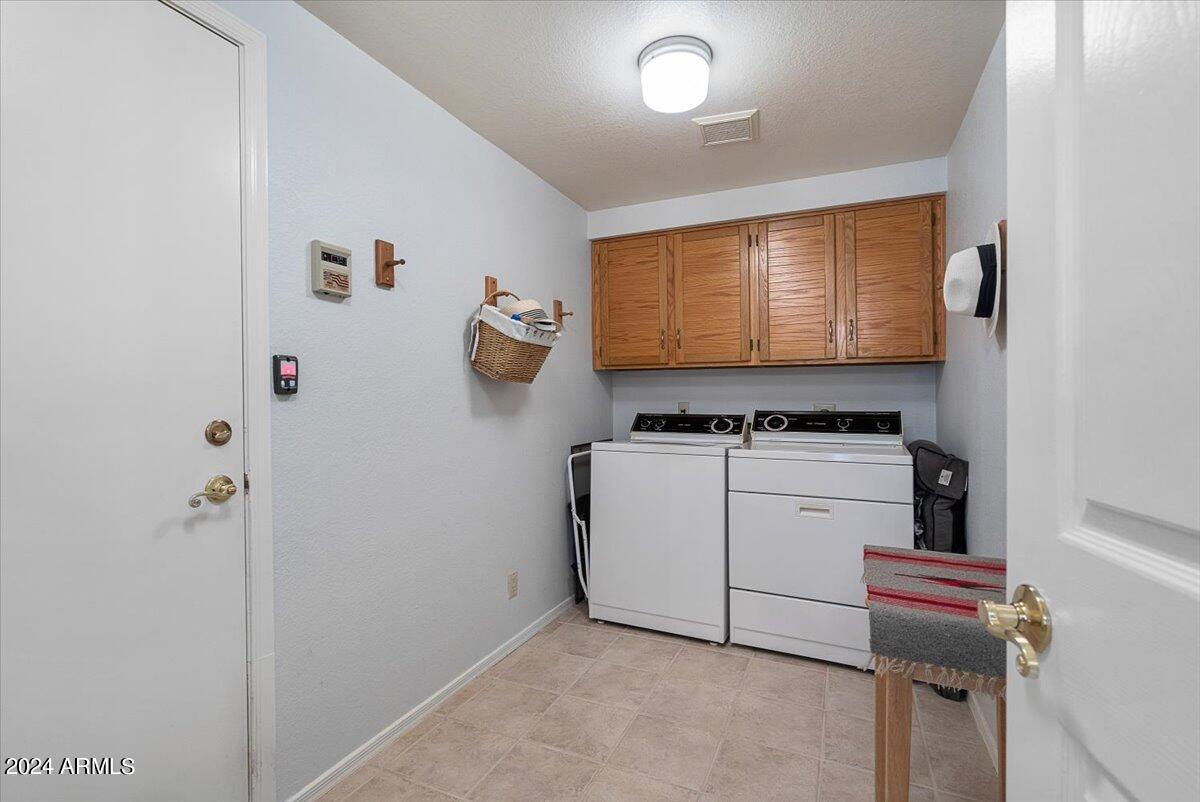 9705 E MOUNTAIN VIEW Road # 1084