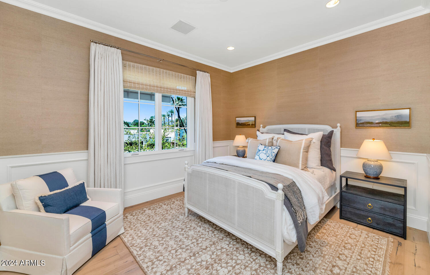 4615 N ROYAL PALM Circle