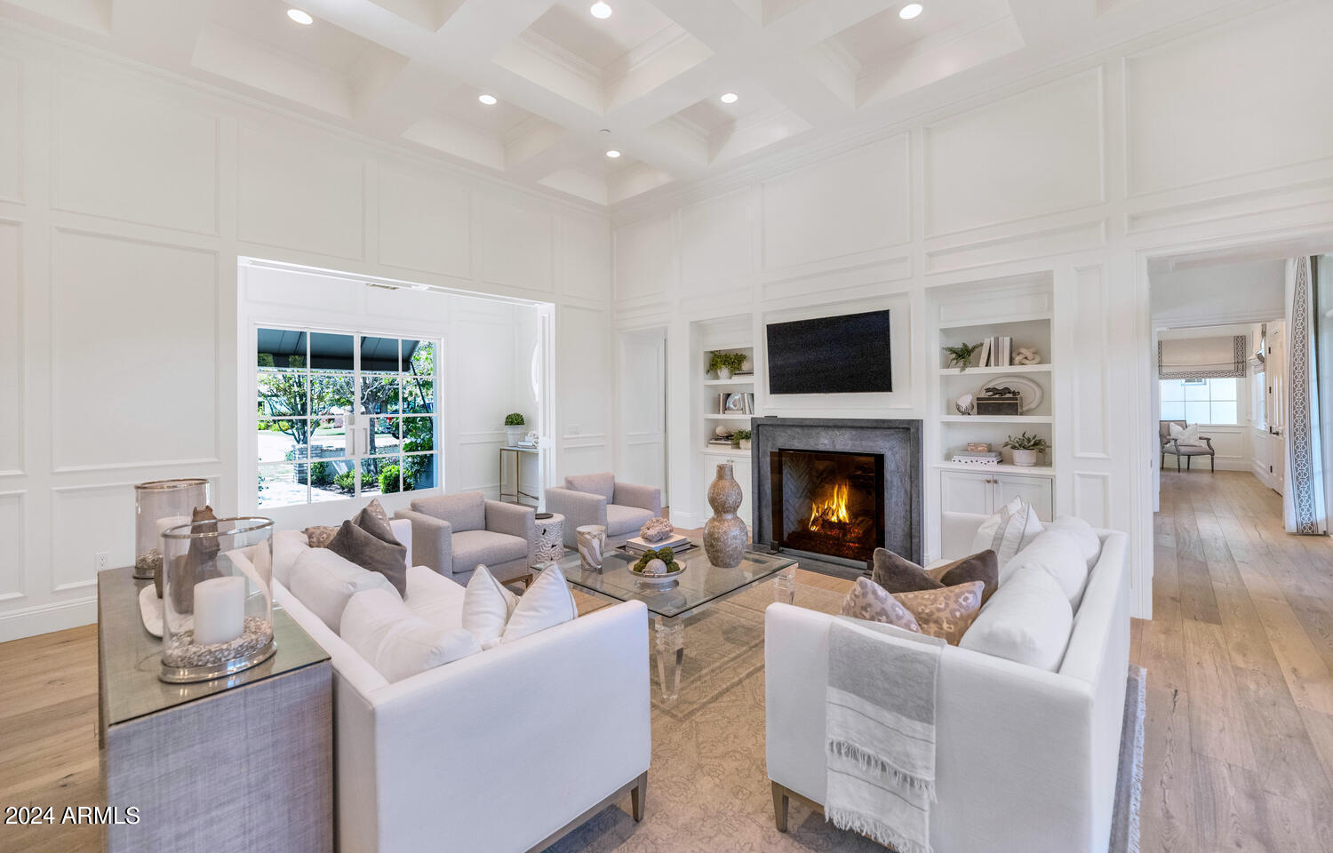 4615 N ROYAL PALM Circle