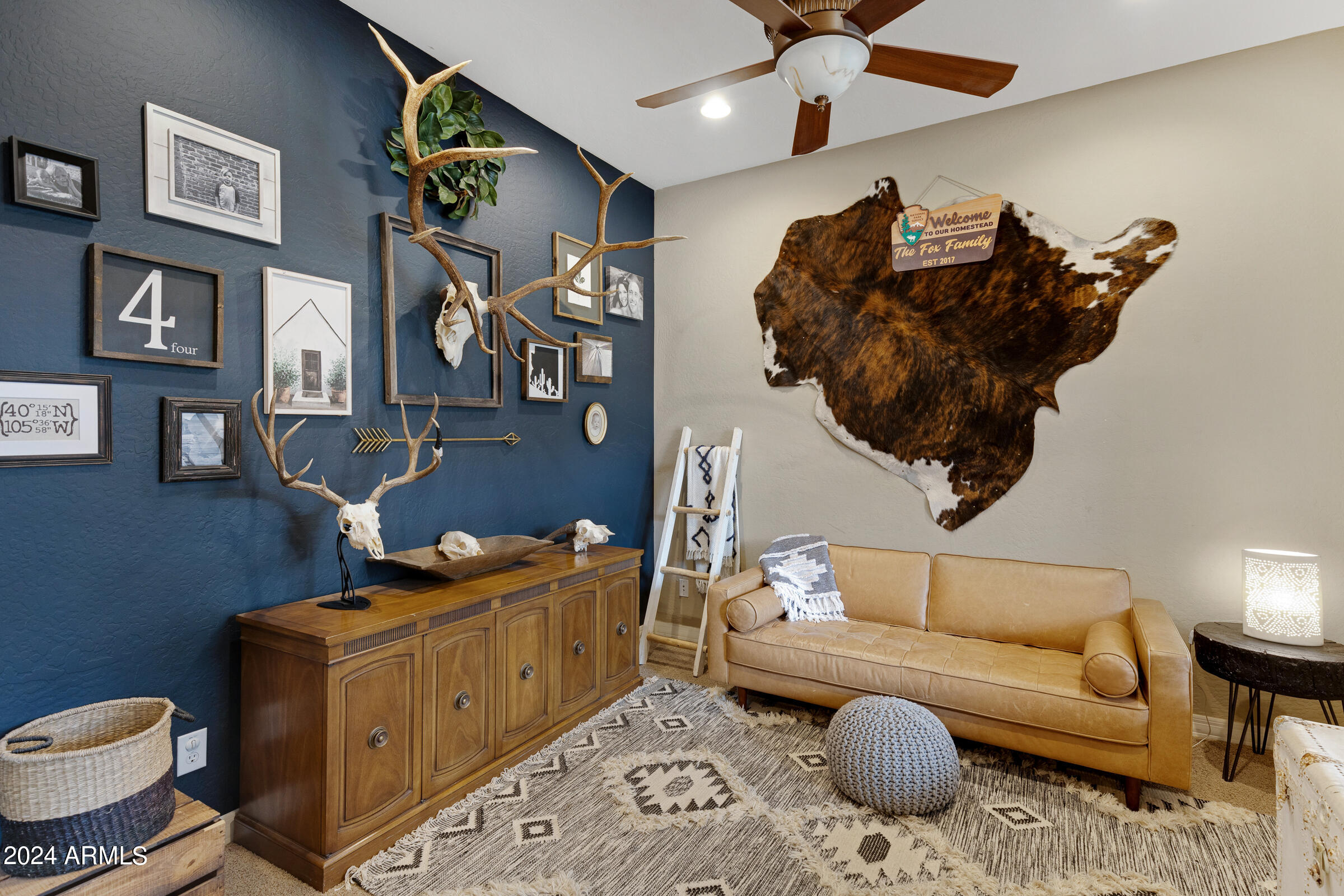 20244 E VIA DE COLINA --