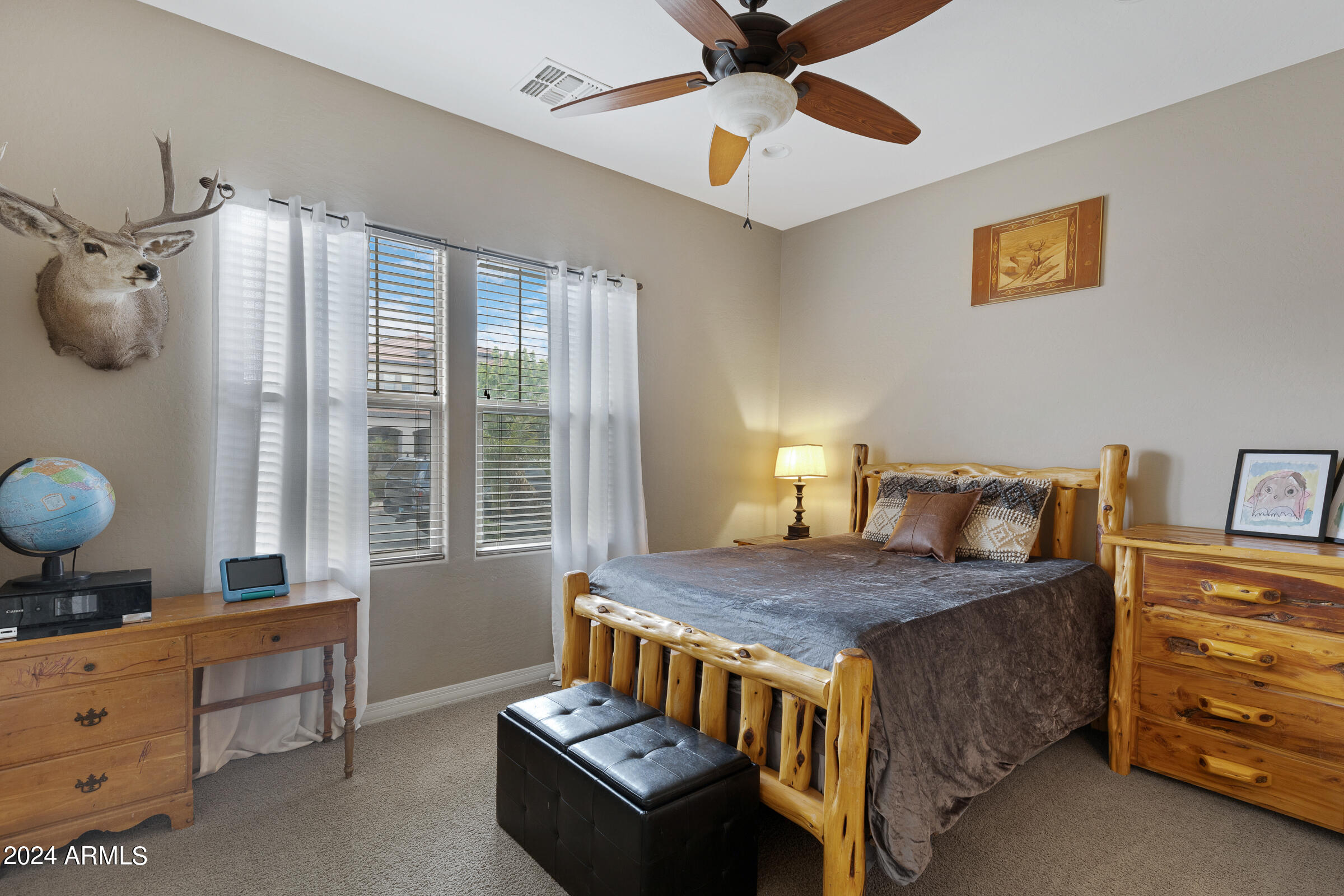 20244 E VIA DE COLINA --