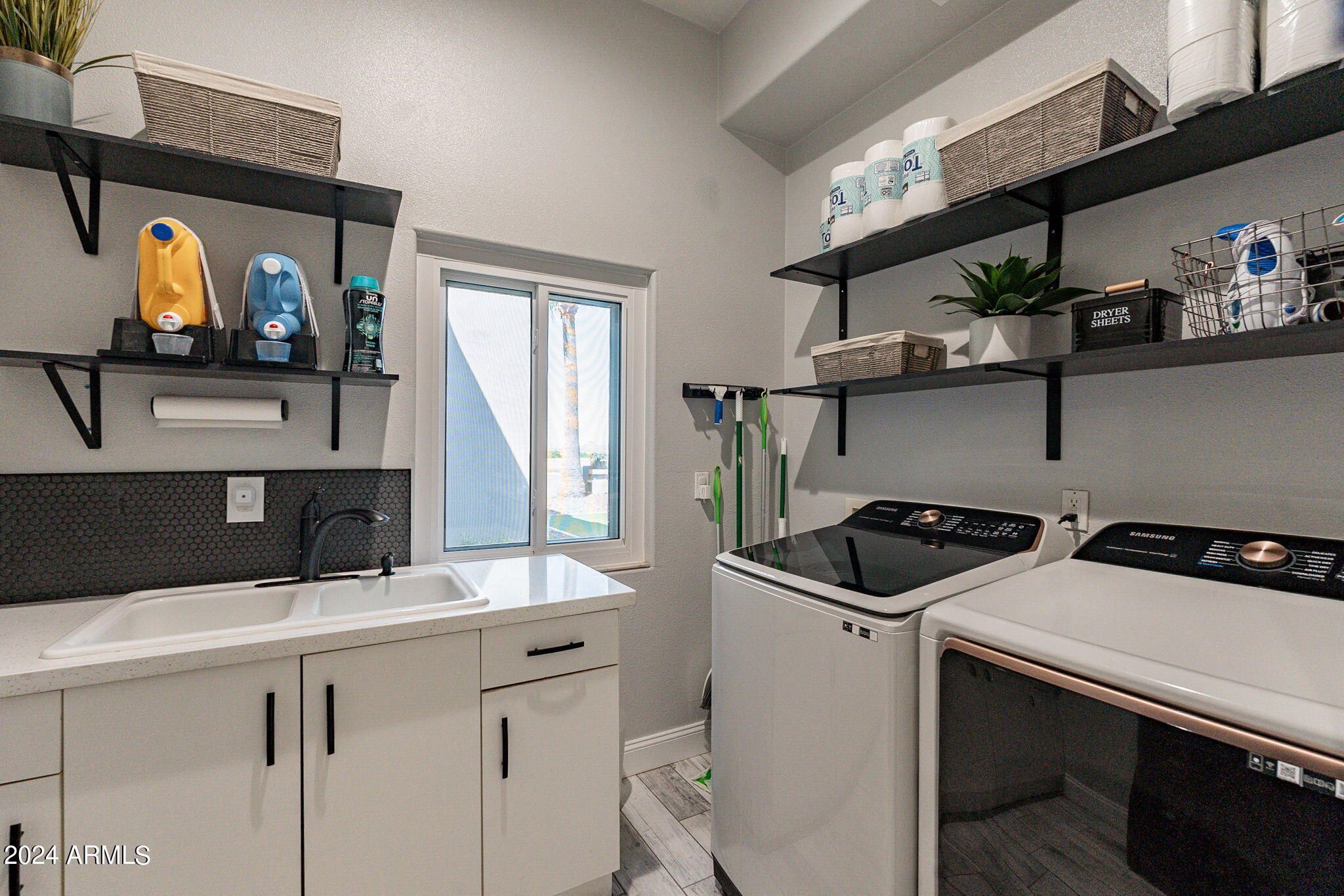 10445 W CAMINO DE ORO --