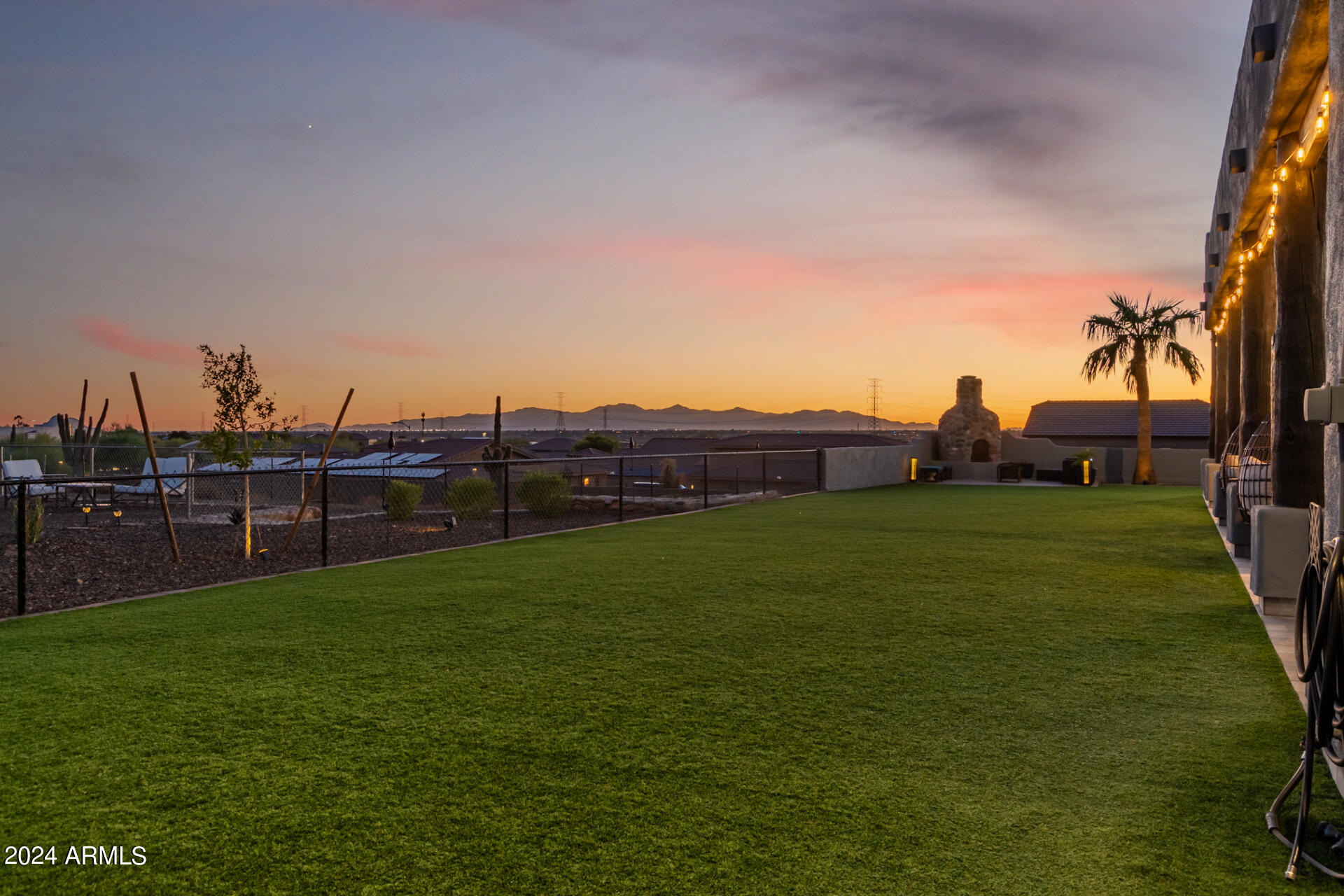 10445 W CAMINO DE ORO --