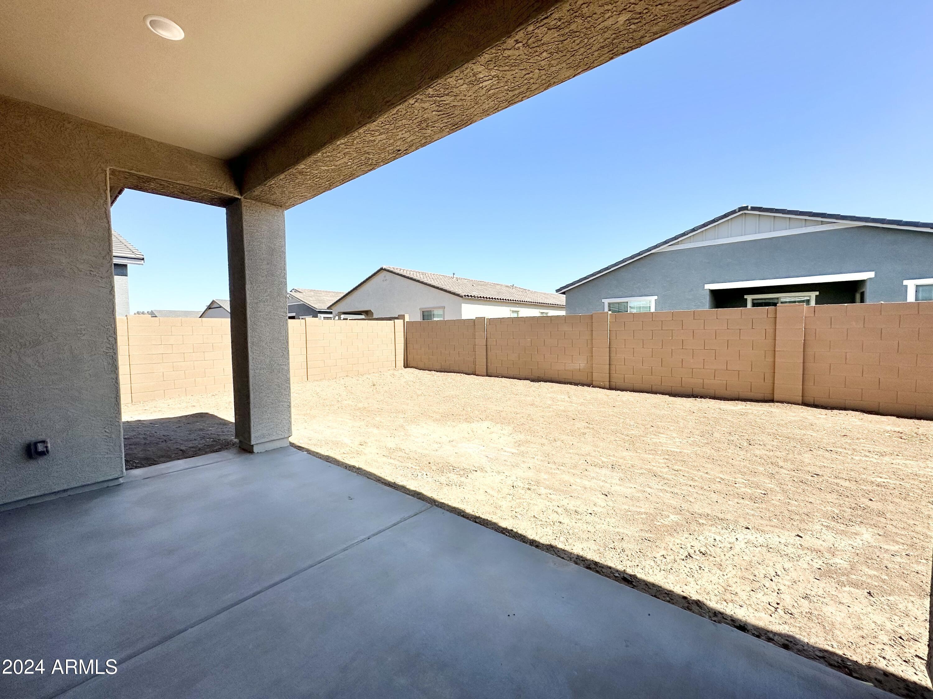 22645 E LORDS Way