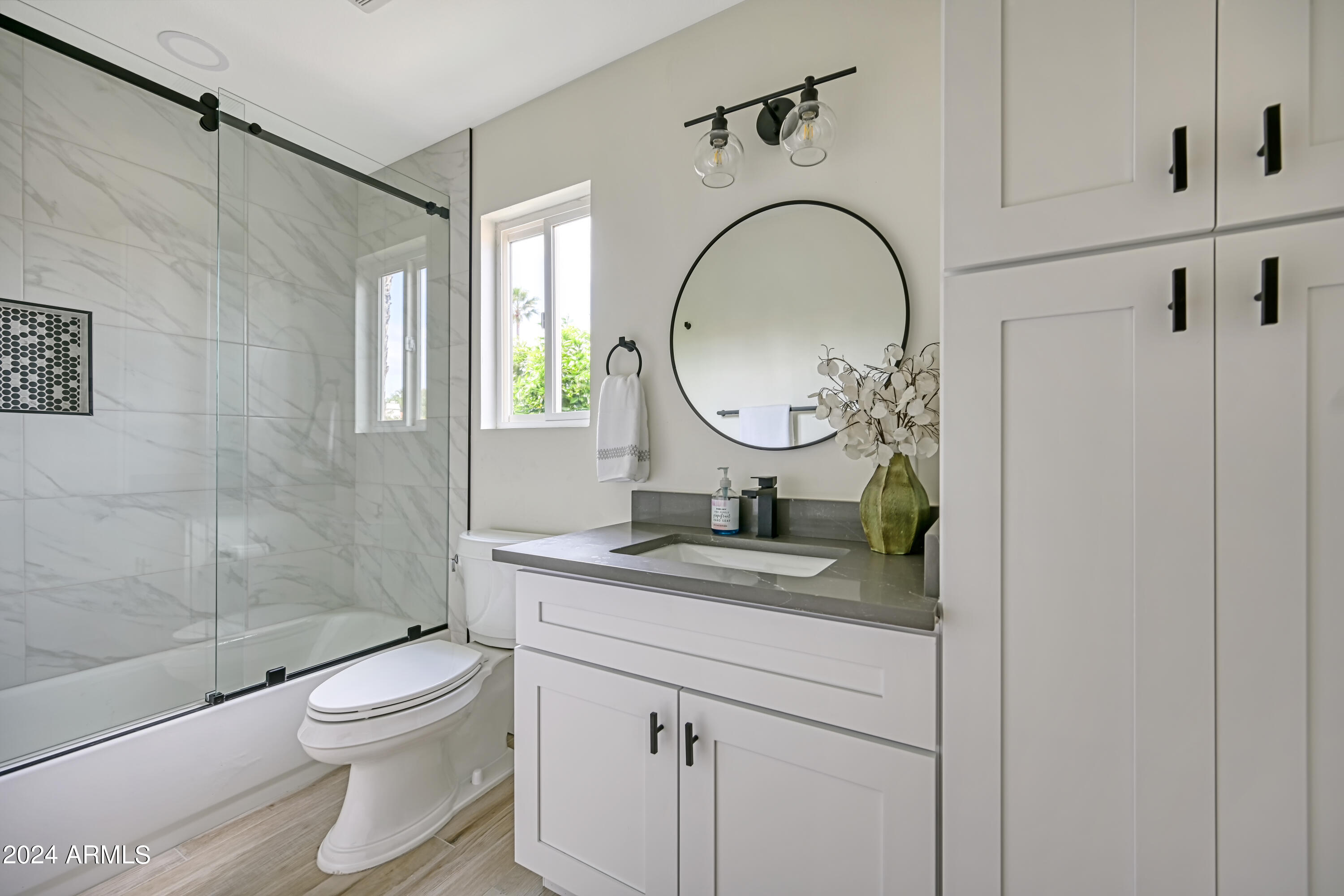 6201 E BETTY ELYSE Lane