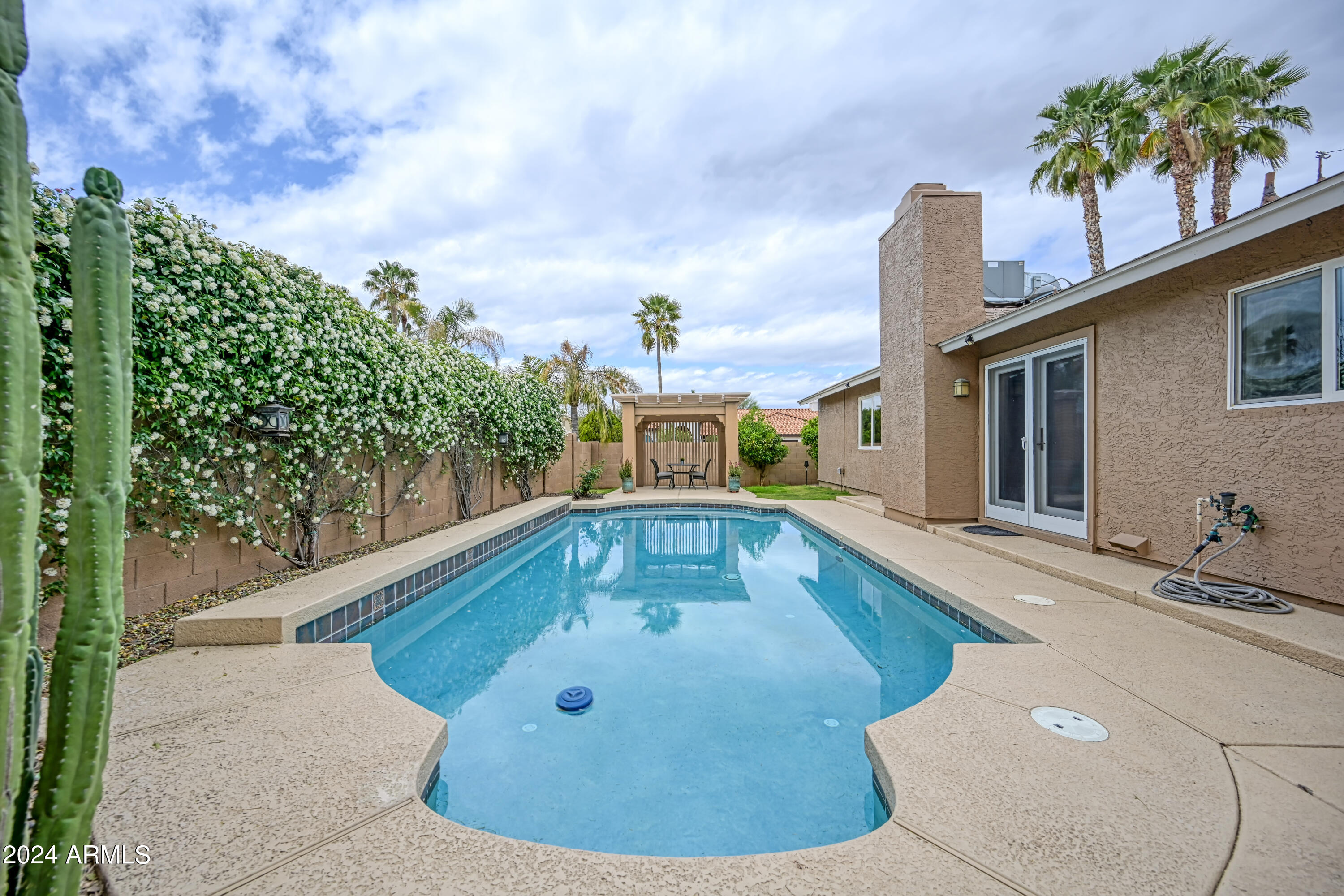 6201 E BETTY ELYSE Lane