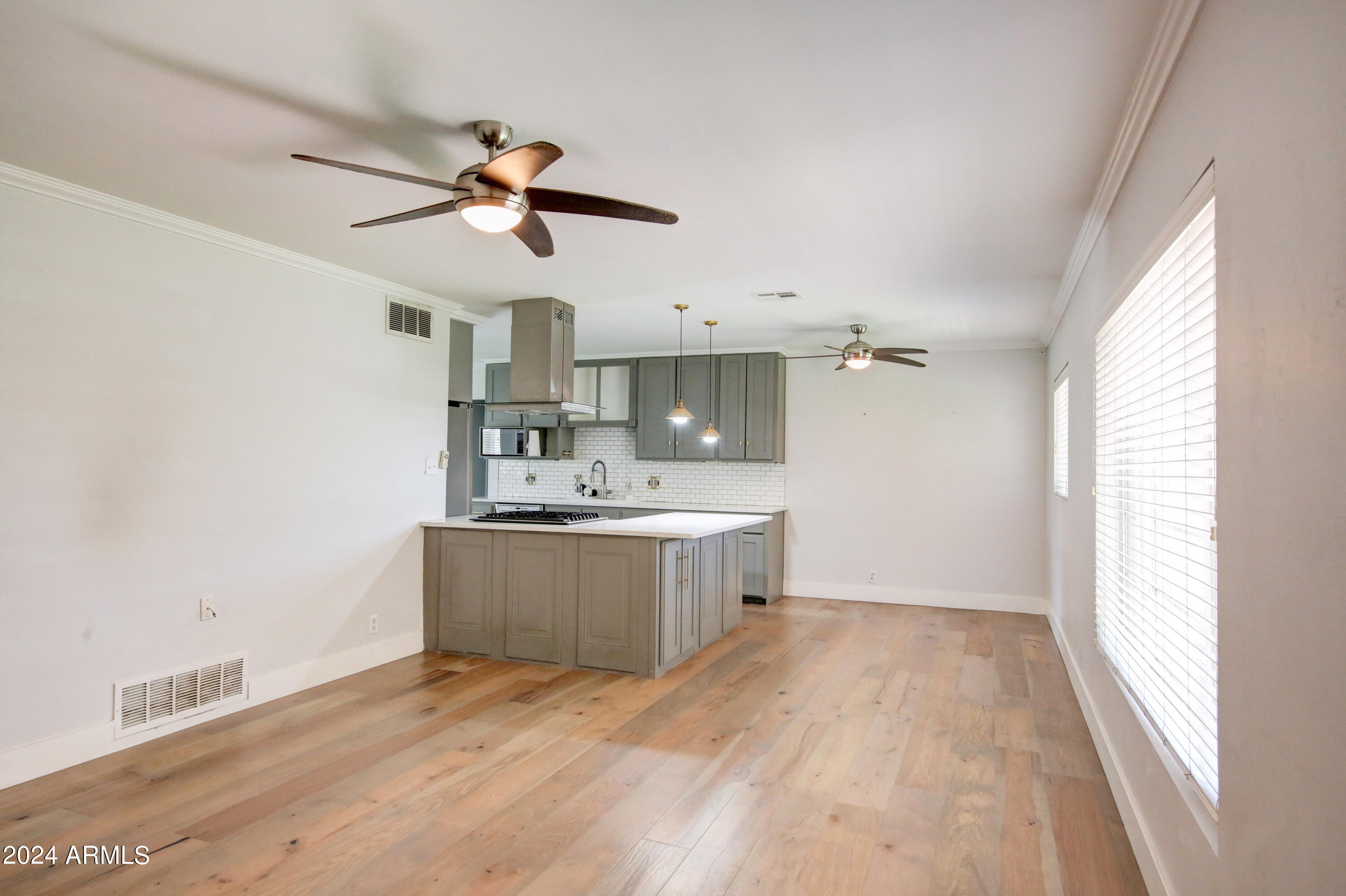 3440 N 44TH Street