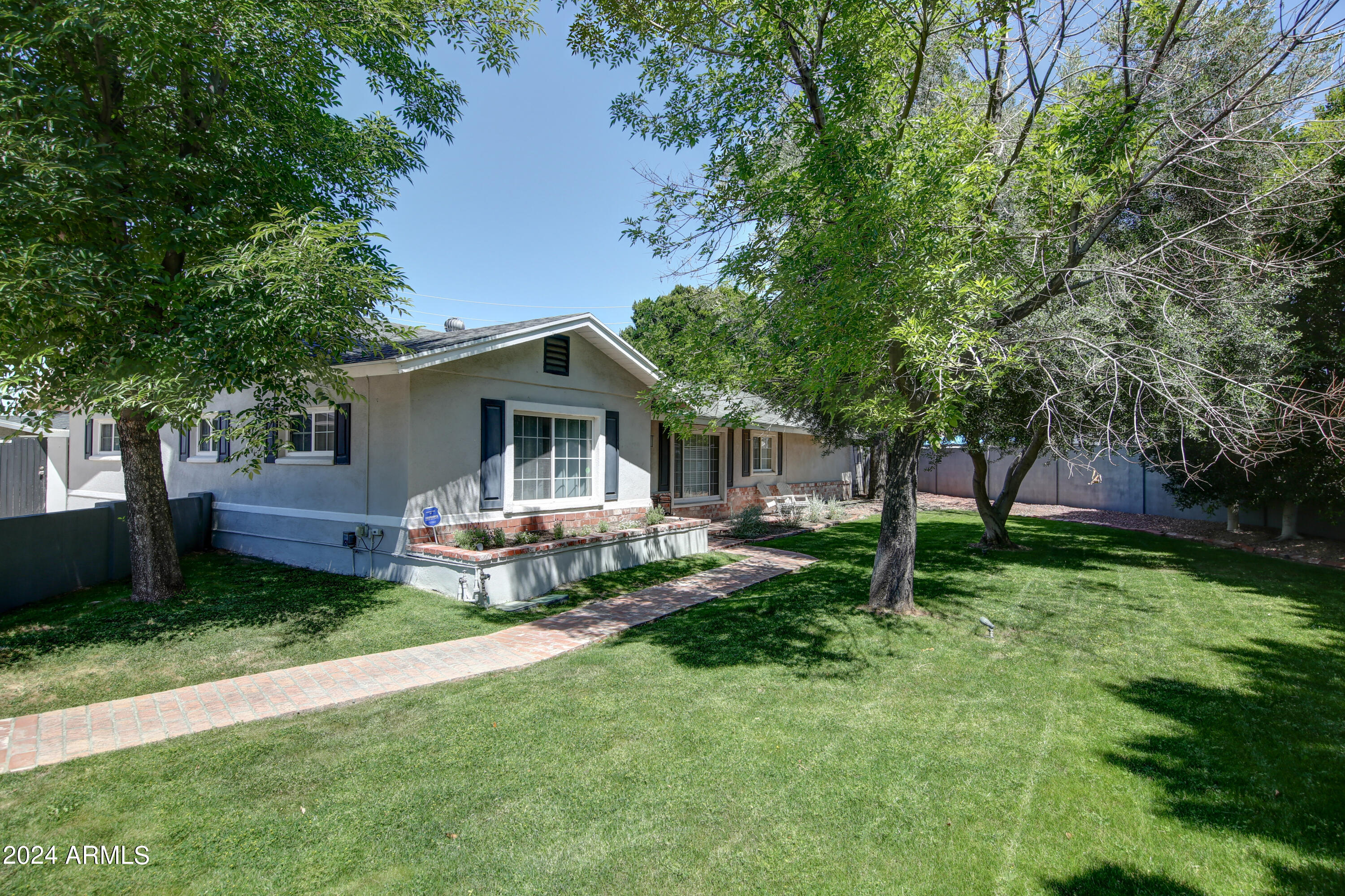 3440 N 44TH Street