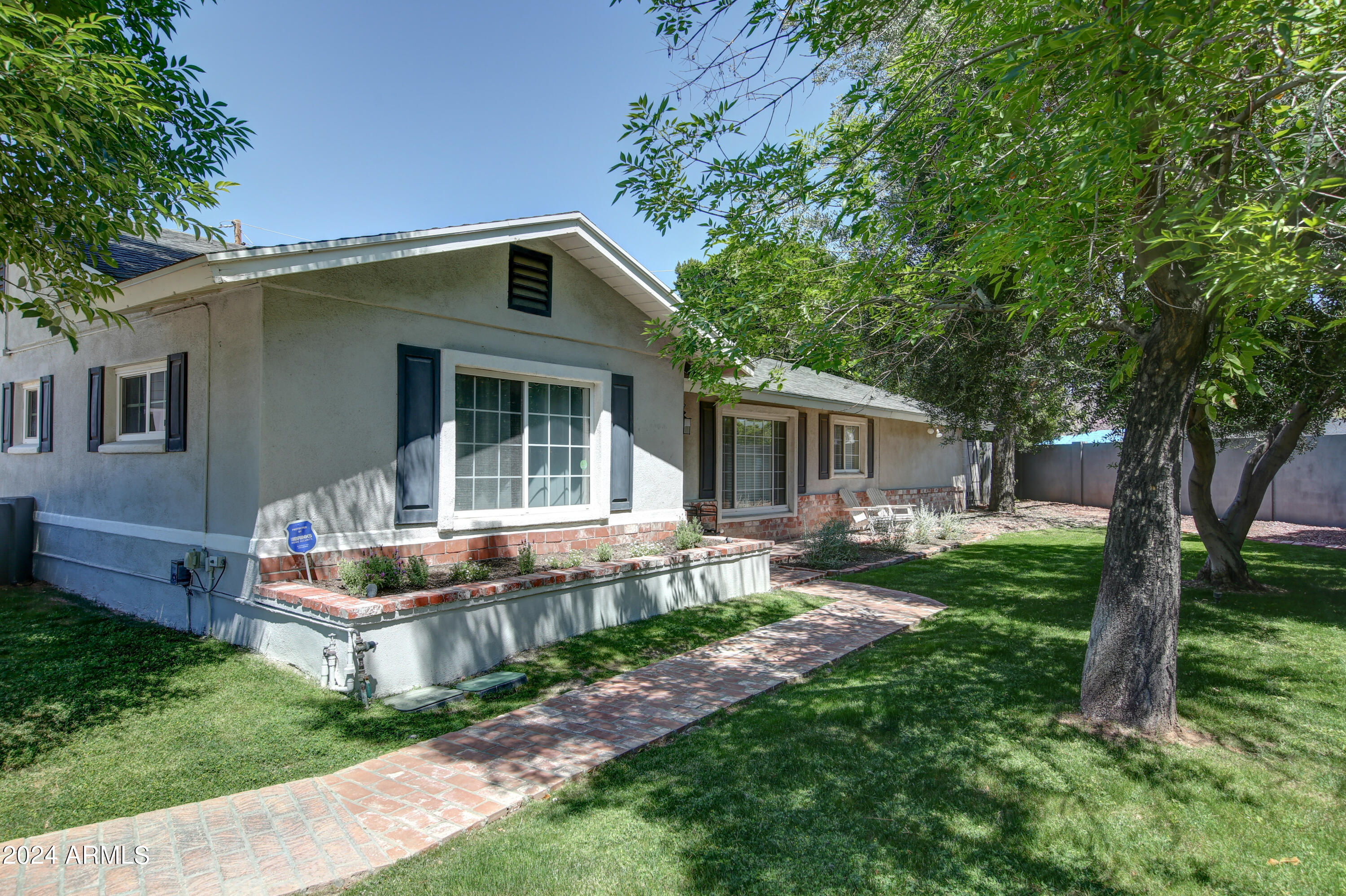 3440 N 44TH Street
