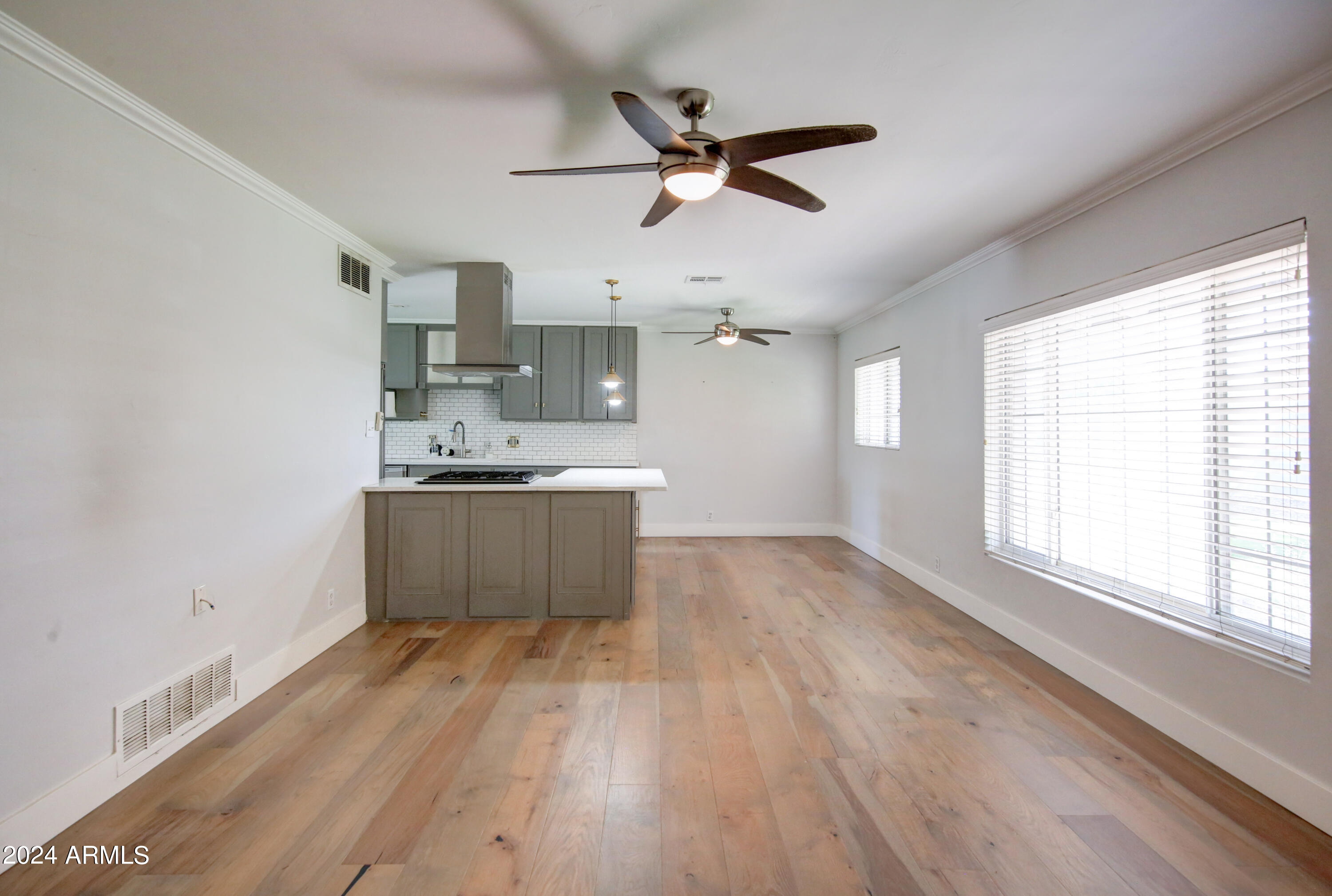 3440 N 44TH Street