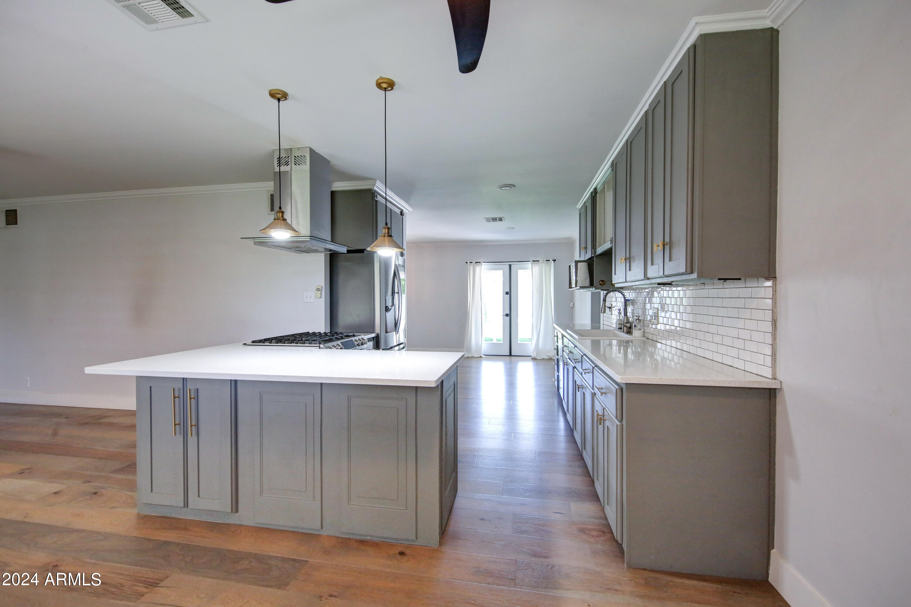 3440 N 44TH Street