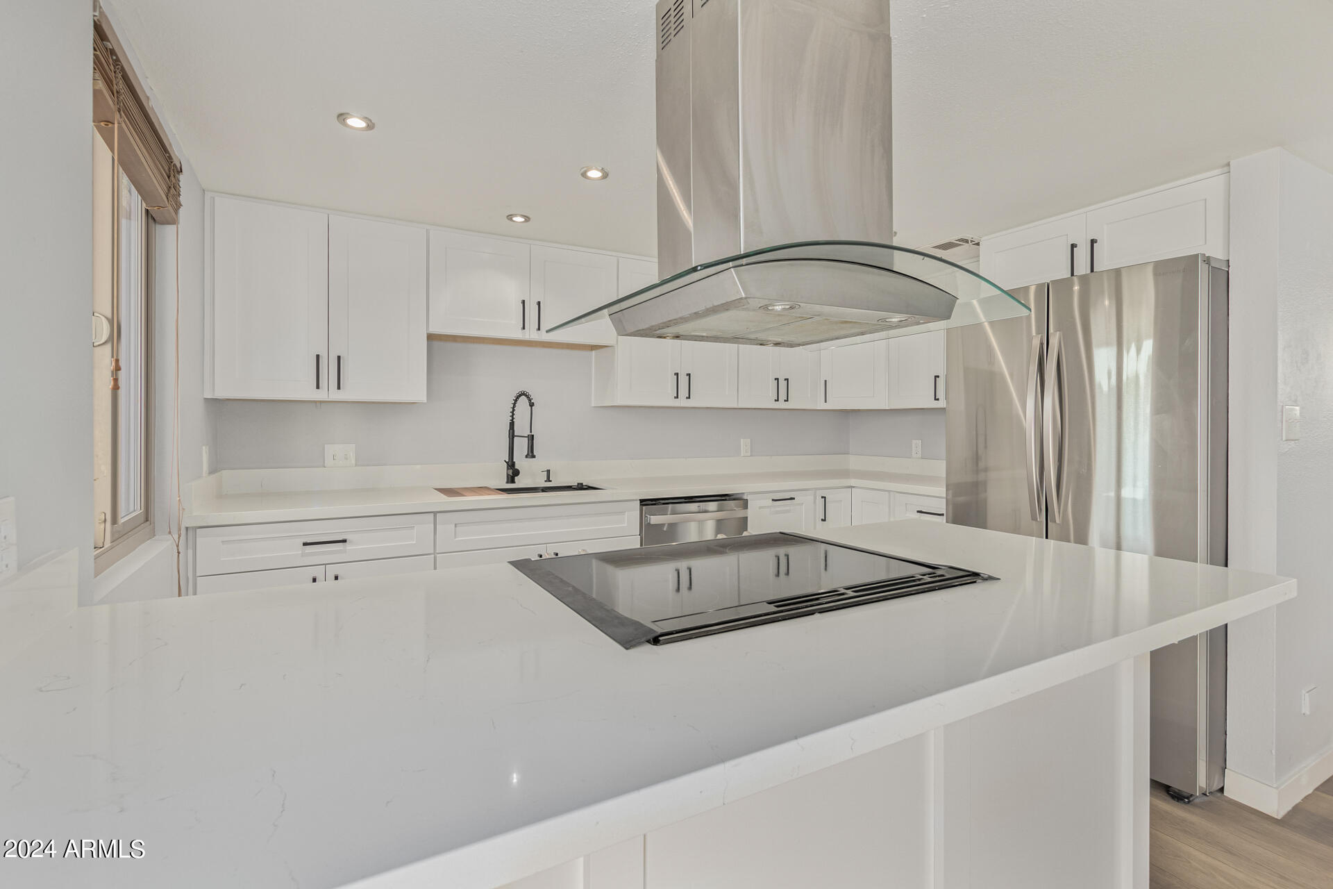 2524 S EL PARADISO -- # 114
