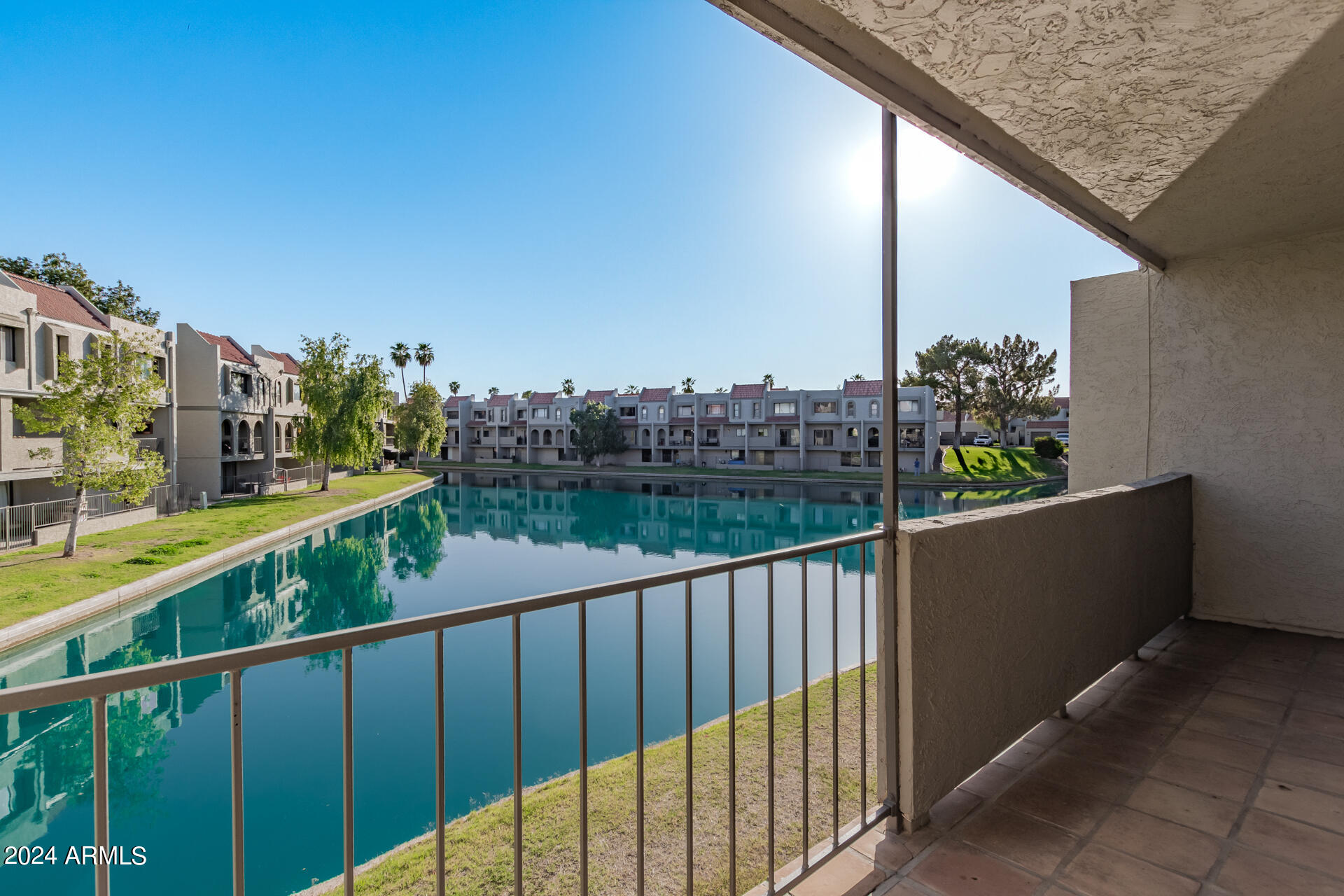 2524 S EL PARADISO -- # 114