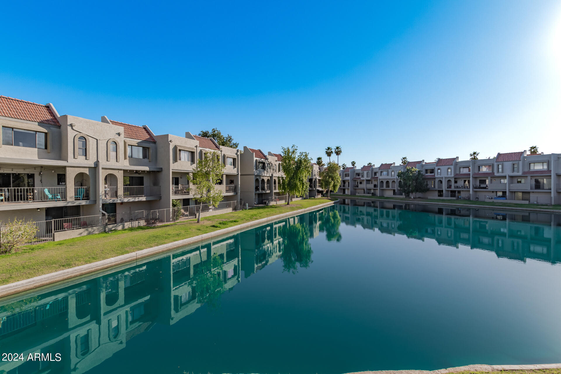 2524 S EL PARADISO -- # 114