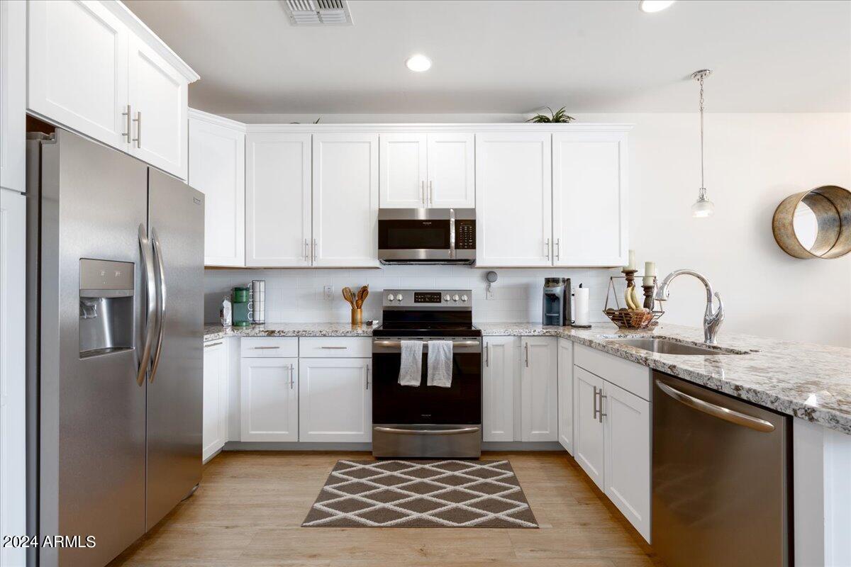 2315 E PINCHOT Avenue # 118