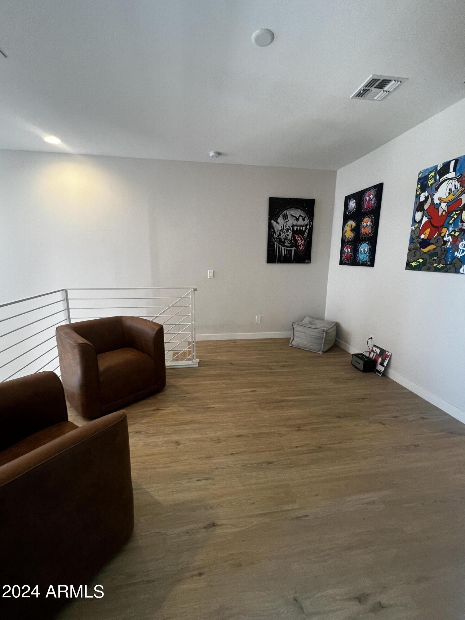 2315 E PINCHOT Avenue # 118
