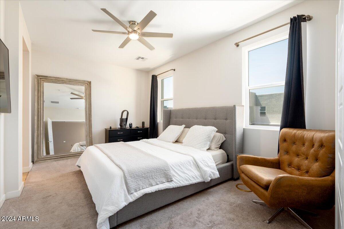 2315 E PINCHOT Avenue # 118