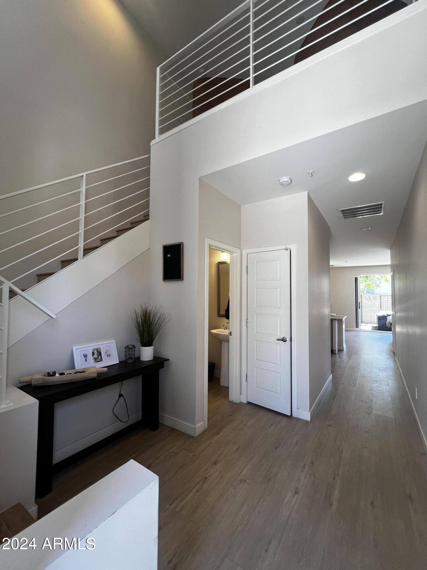 2315 E PINCHOT Avenue # 118