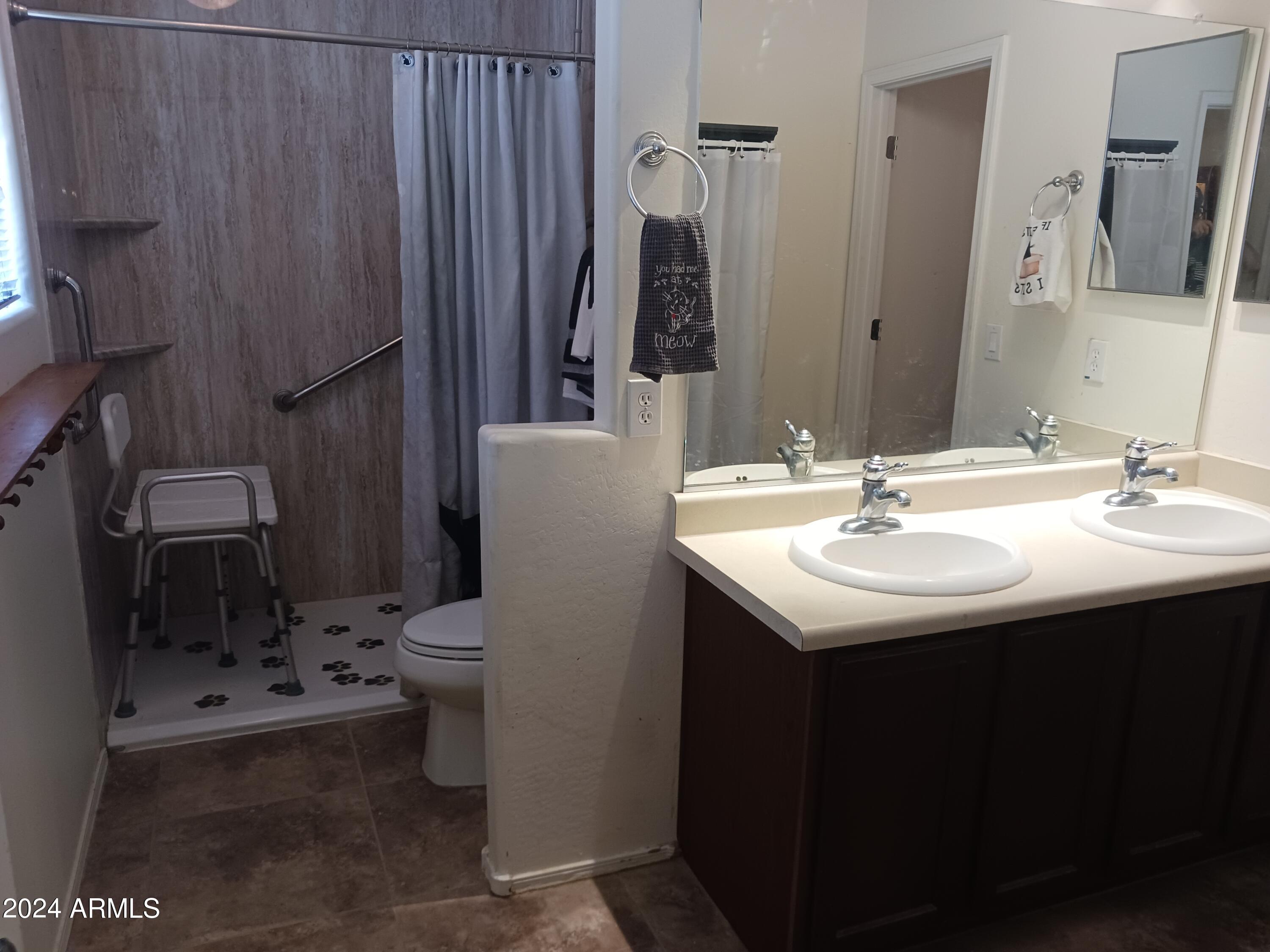 4737 W GINGER Avenue