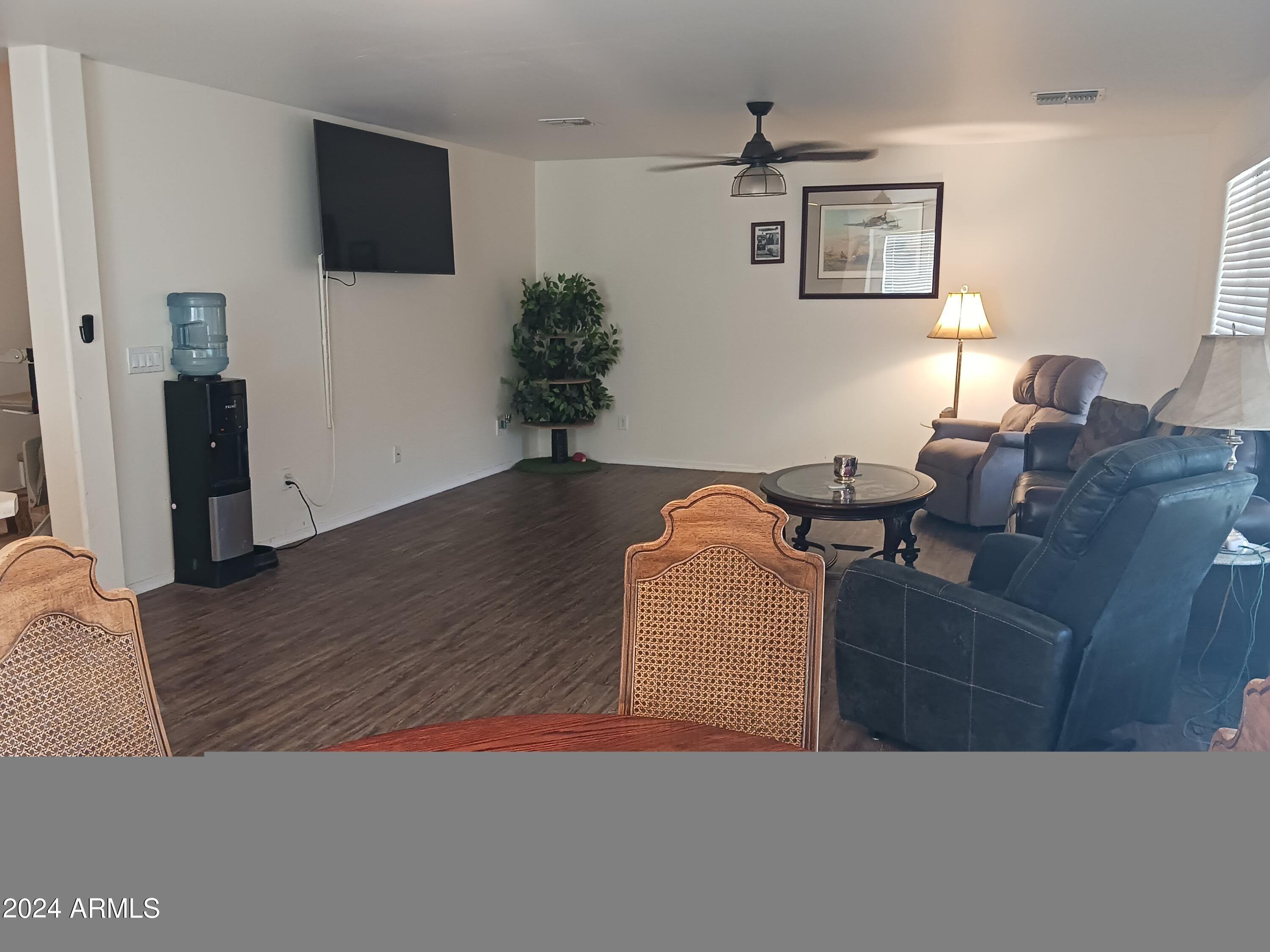 4737 W GINGER Avenue