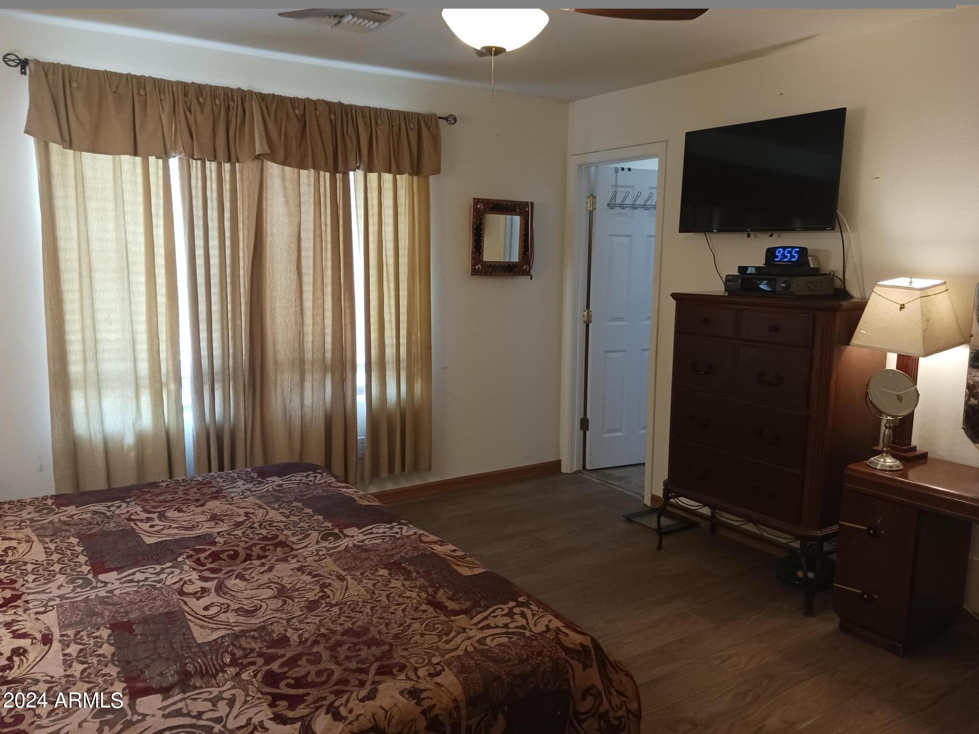 4737 W GINGER Avenue