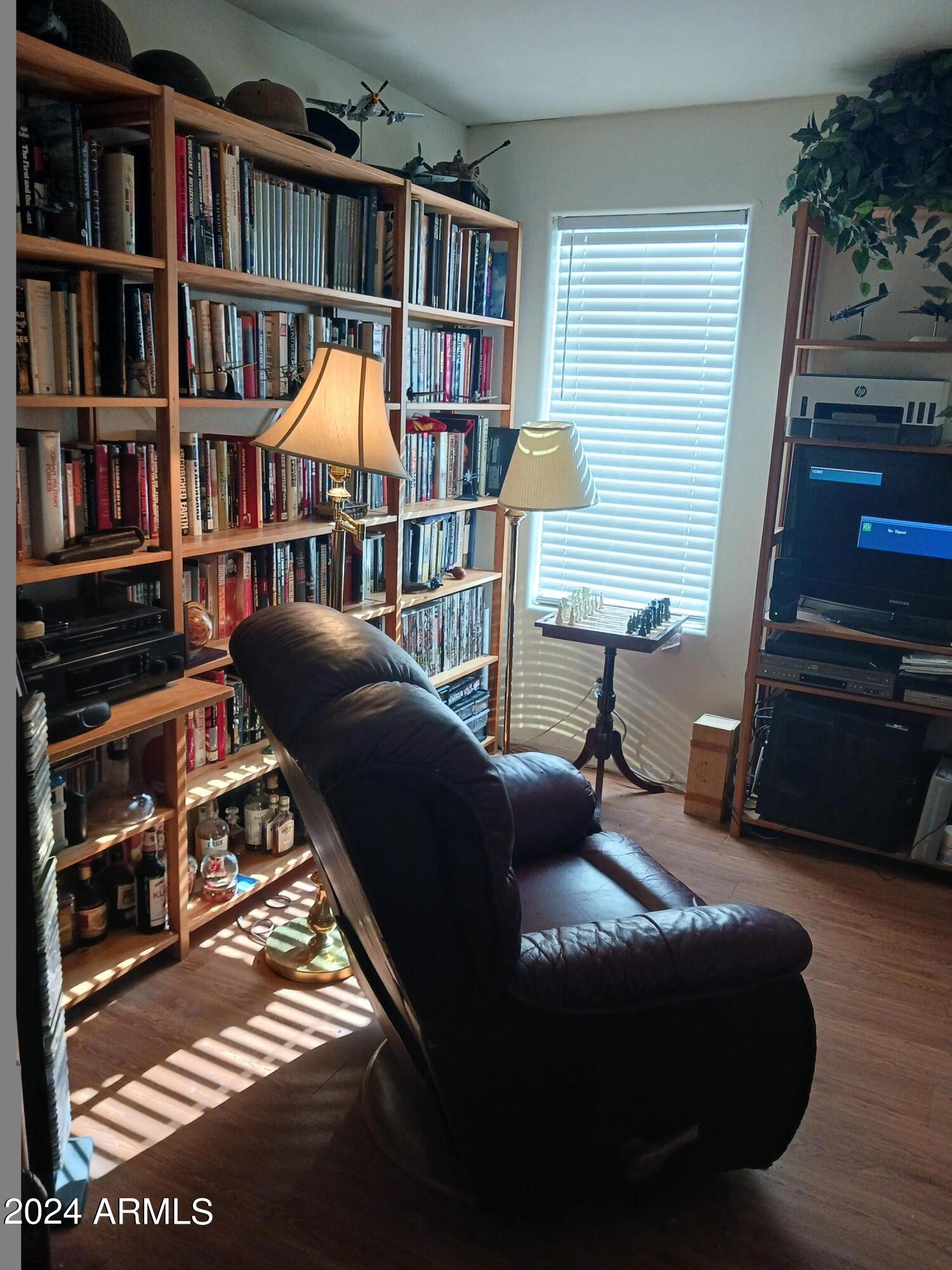 4737 W GINGER Avenue