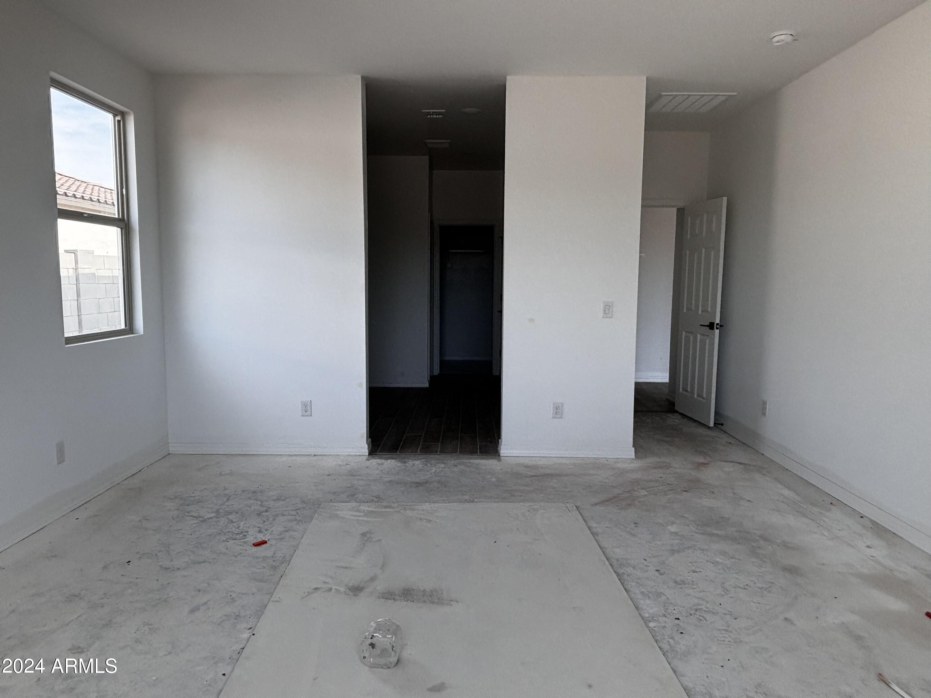 5606 W THURMAN Drive
